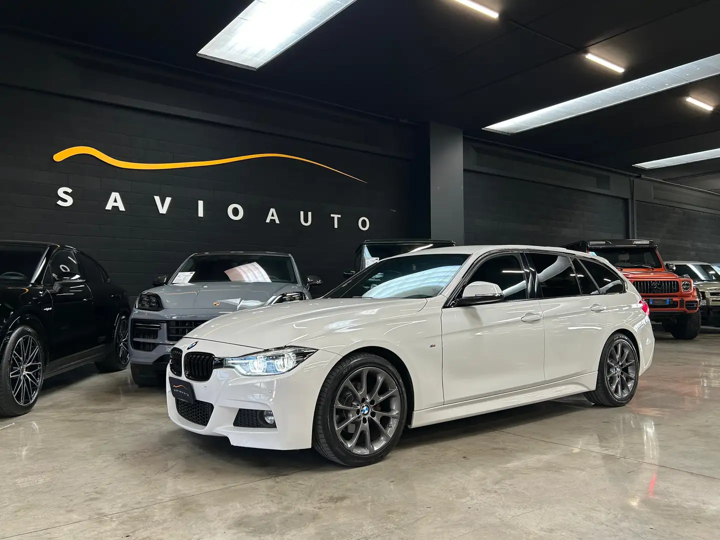 BMW 318 318D - Touring MSport - Manutenzioni ufficiali Bianco - 1