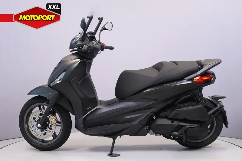 Piaggio Beverly 400 - foto 5