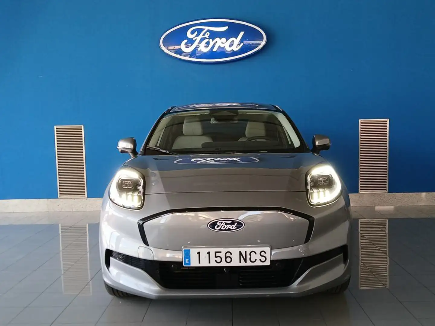 Ford Puma Eléctrico PGen-e FWD 43kWh Premium Plateado - 2