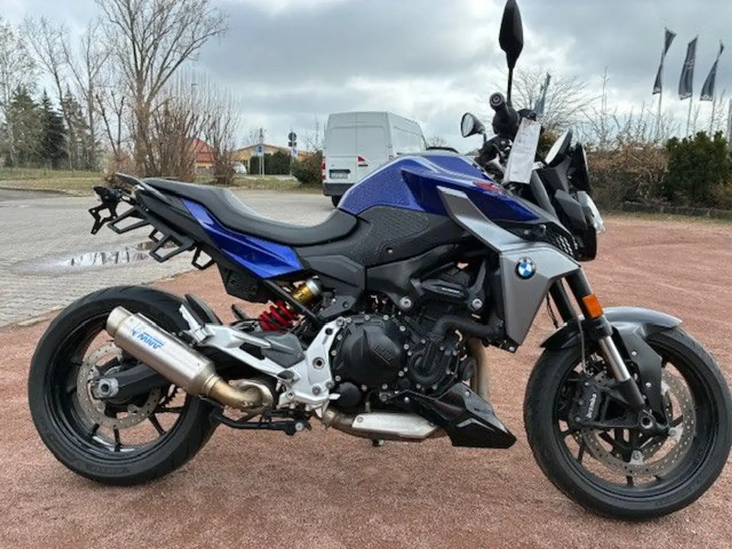 BMW F 900 R 4 Pakete und  viel Zubehor Azul - 2