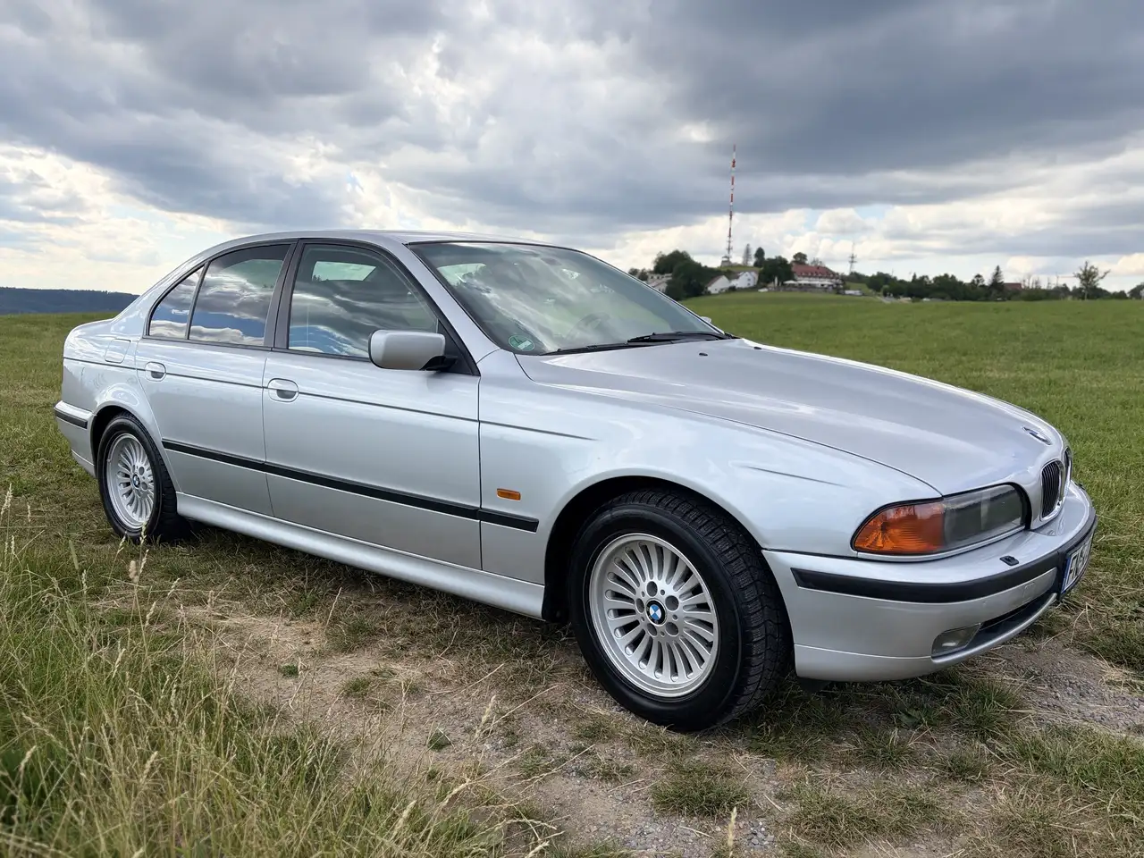 BMW 540 i V8, foto 2
