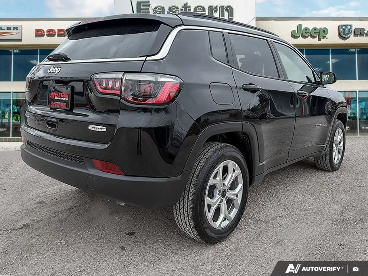 Jeep Compass снимка Jeep Compass