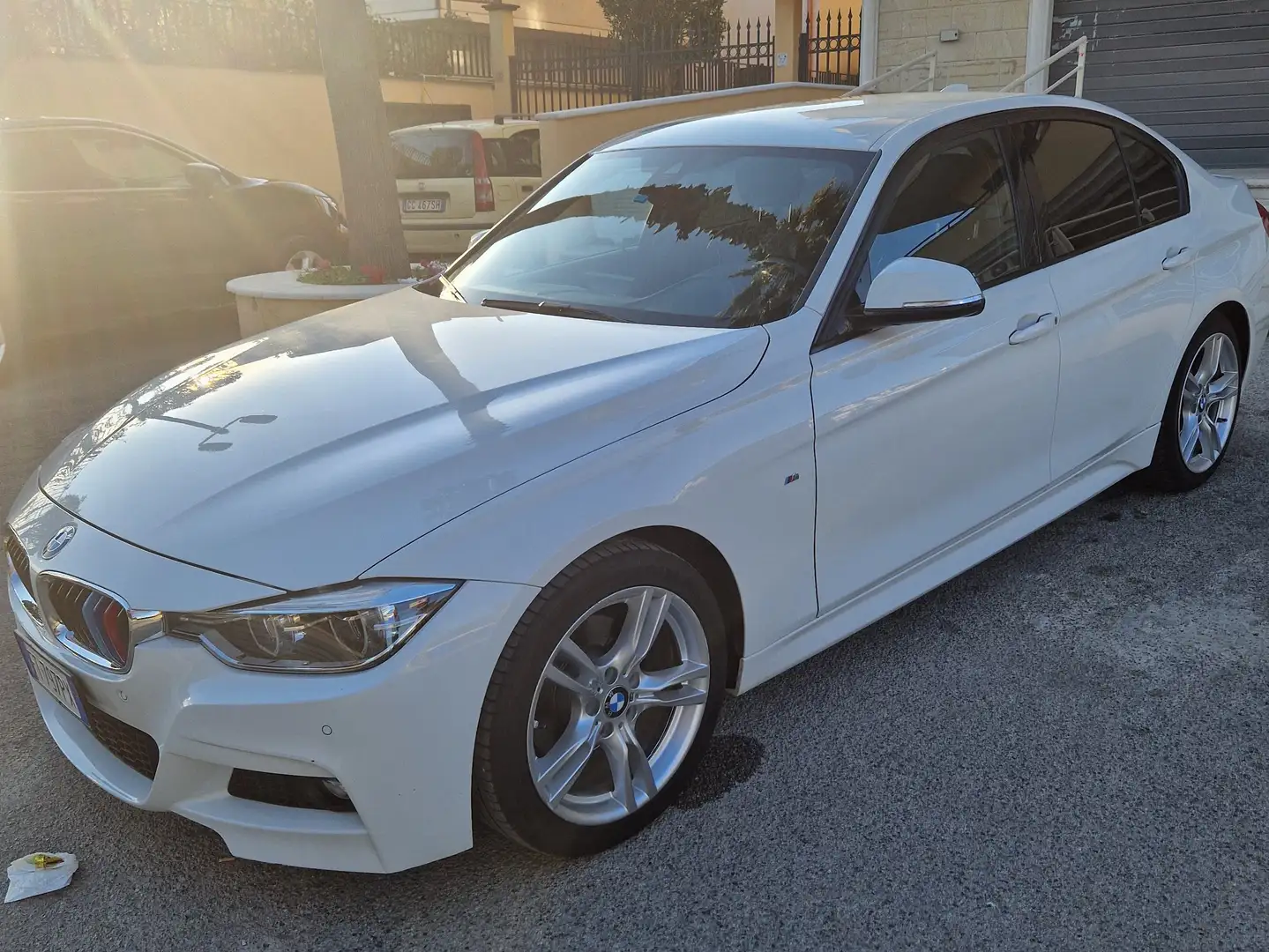 BMW 320 Serie 3 F30 2019 Berlina 320d Msport Beyaz - 1