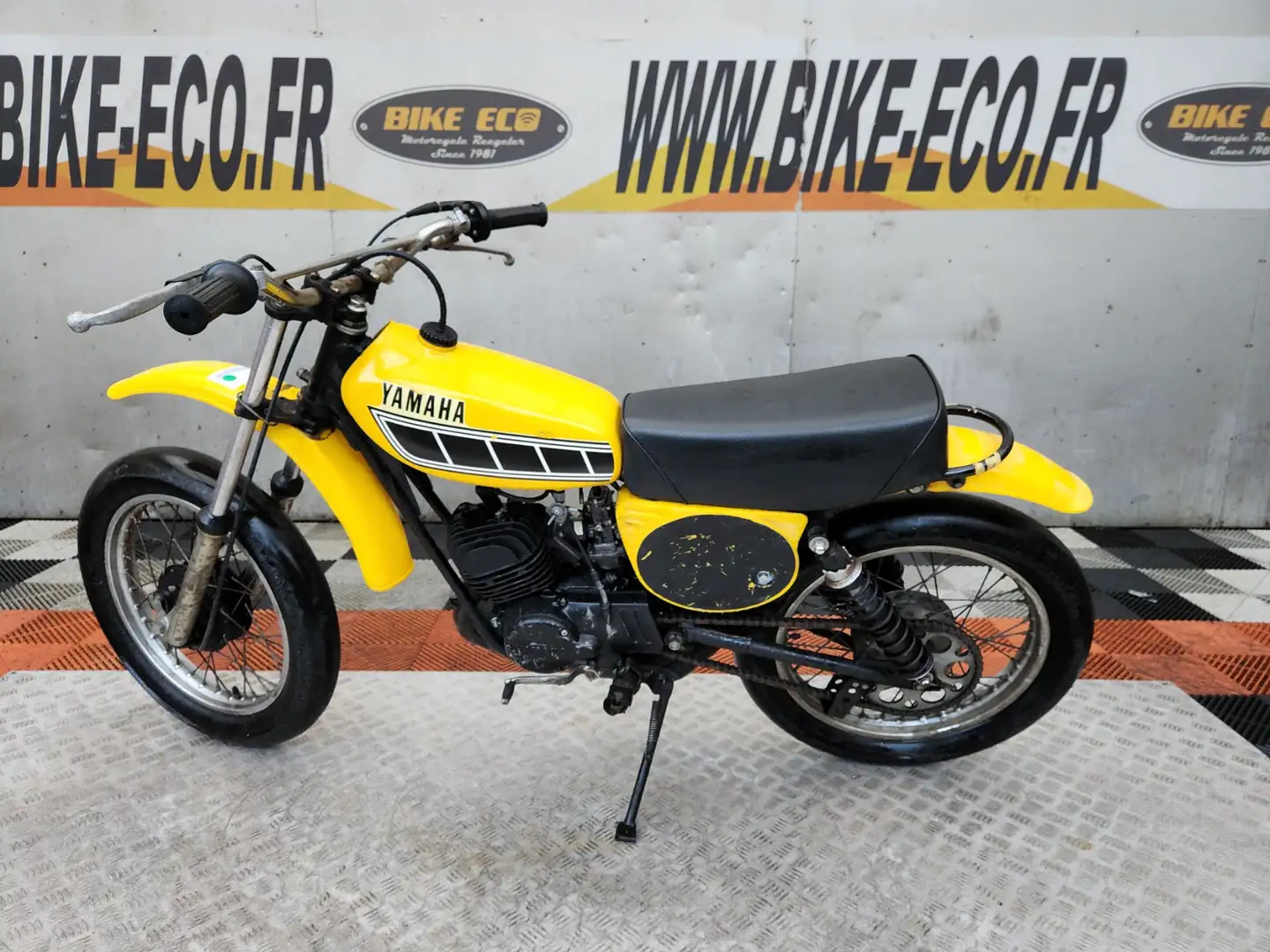 Yamaha YZ 80 Jaune - 2