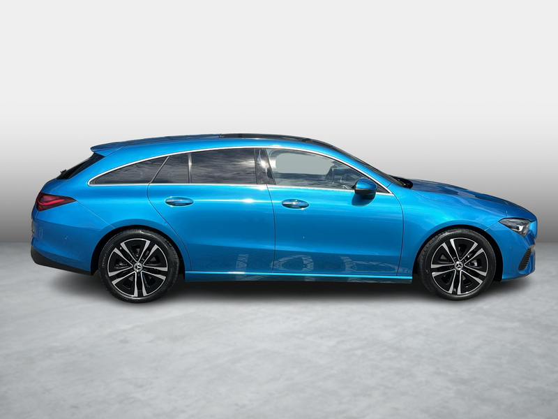 Mercedes-Benz CLA 180 Shooting Brake Star Edition Luxury Line — photo 6