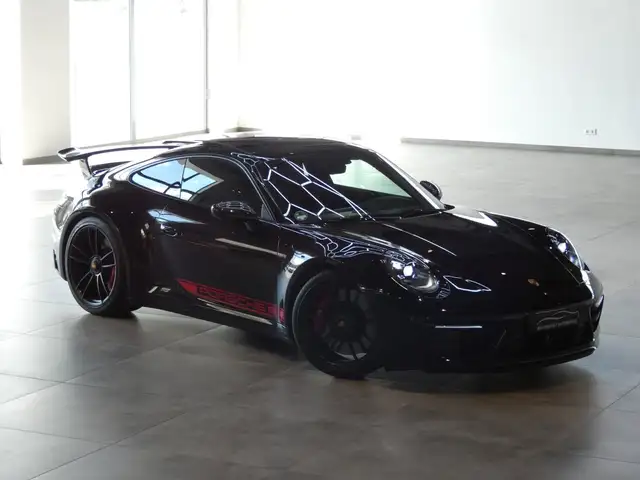 Porsche 992 Carrera 4 GTS*Aero Kit*Lift*Pano*360°Carbon*