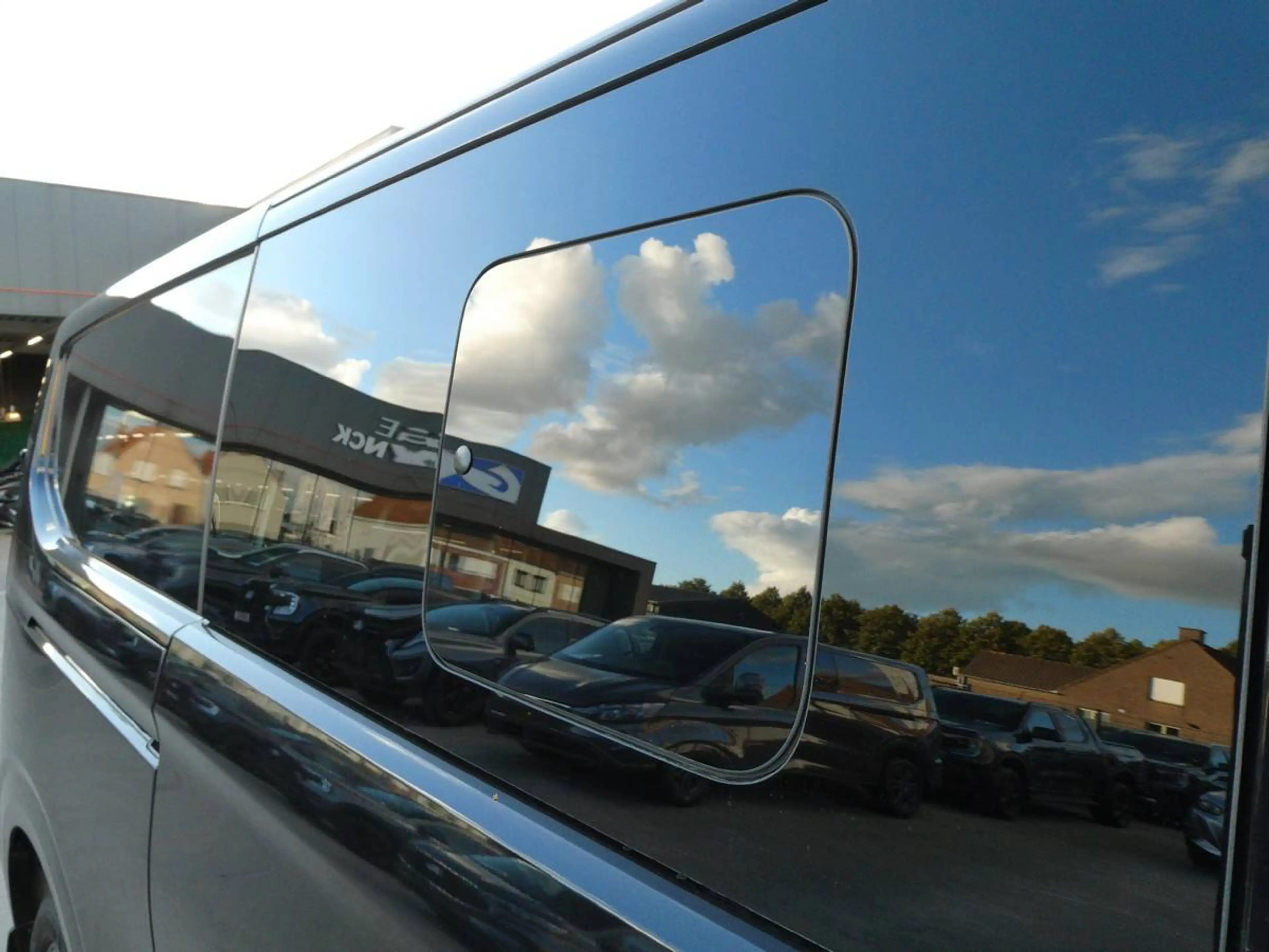 Ford Transit Custom L2 Multi-Use 5pl 2.0 TDCi 170pk Automaat Limited BLIS ACC 360° Trekhaak — photo 11
