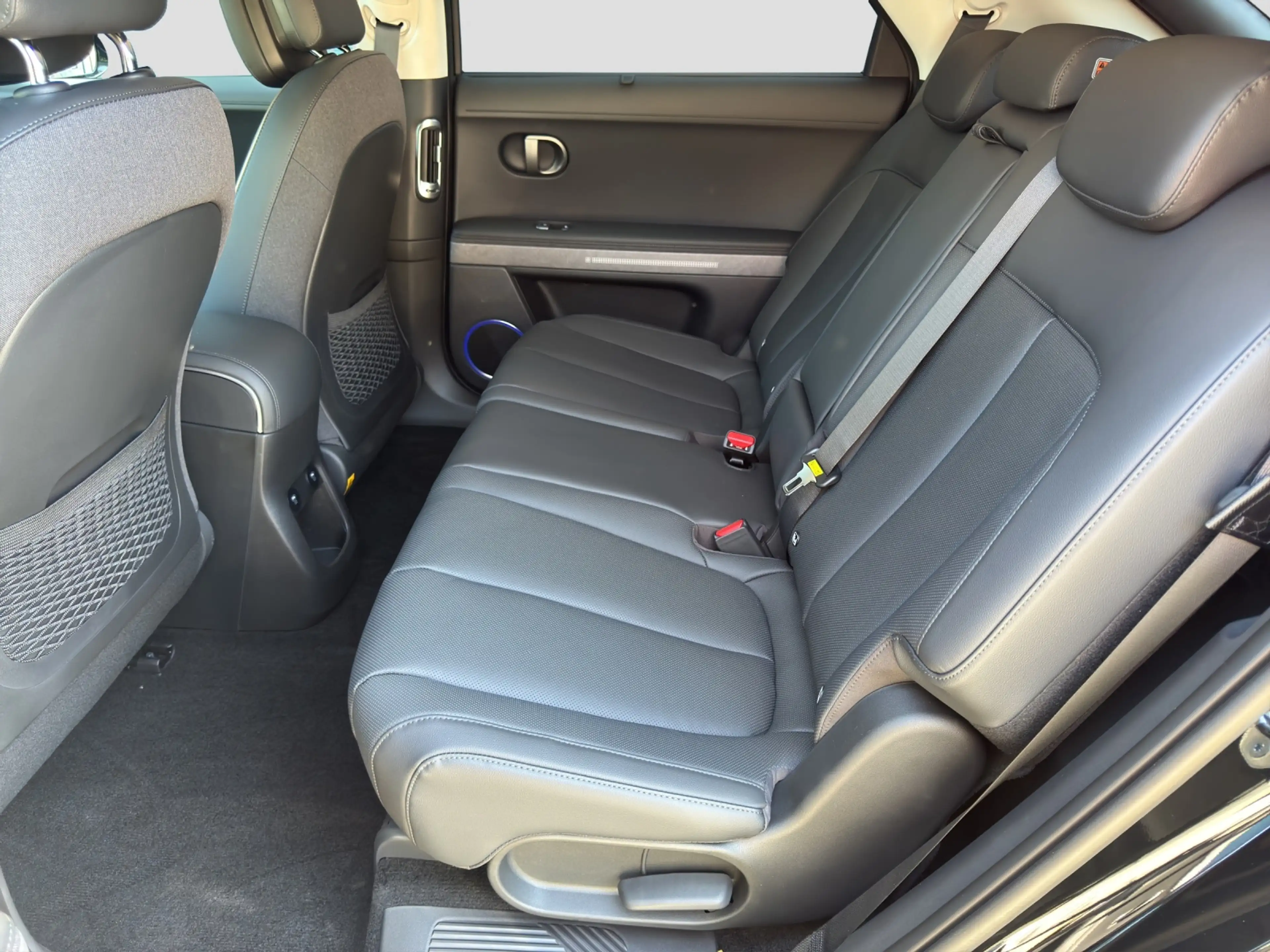 Hyundai IONIQ 5 Elektro 84,0 kWh Uniq PANO/MATRIX/BOSE — photo 7