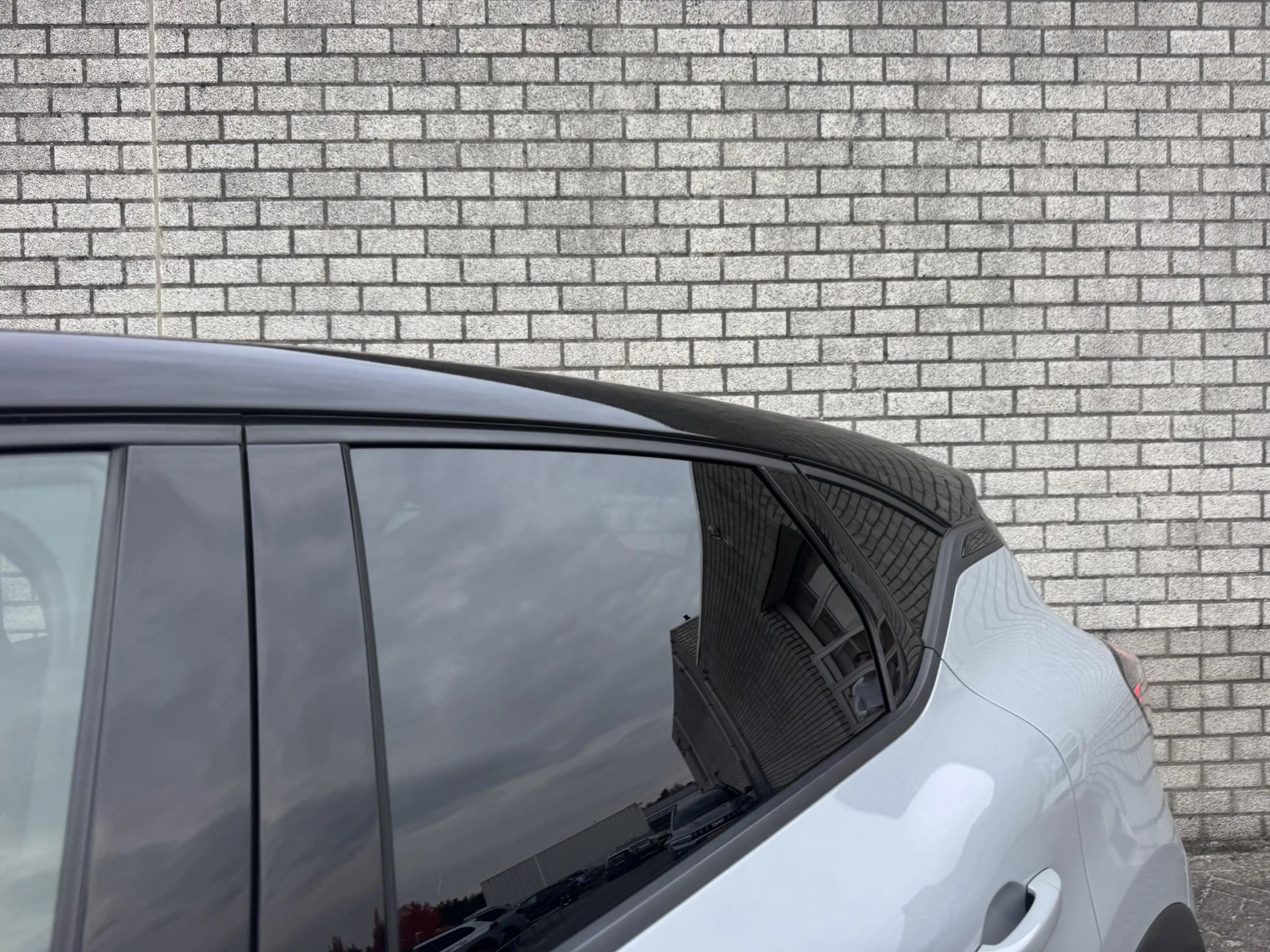 Renault Captur 1.8 E-Tech Full Hybrid 160 Techno | Camera | Navig — photo 36