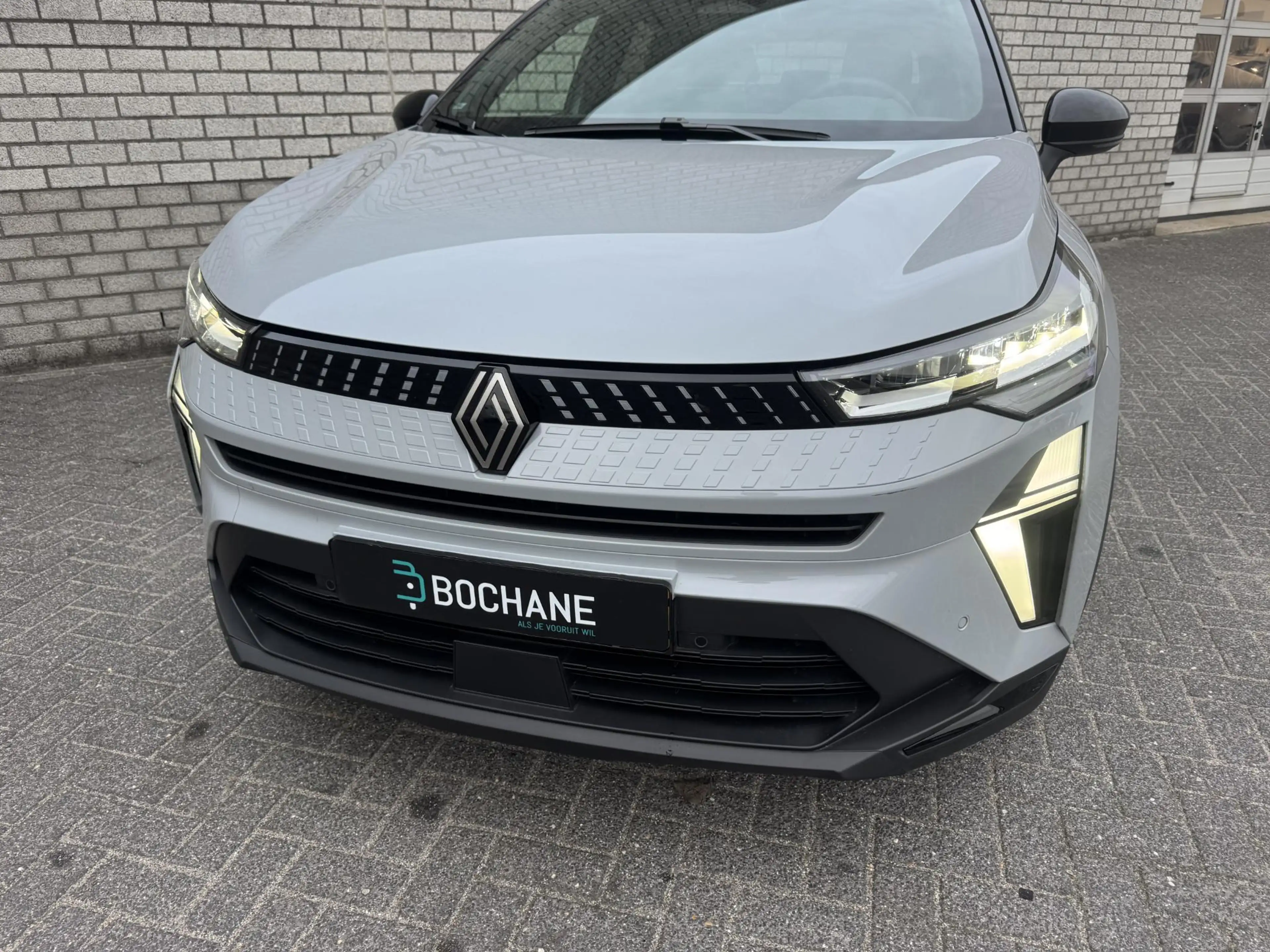 Renault Captur 1.8 E-Tech Full Hybrid 160 Techno | Camera | Navig — photo 17
