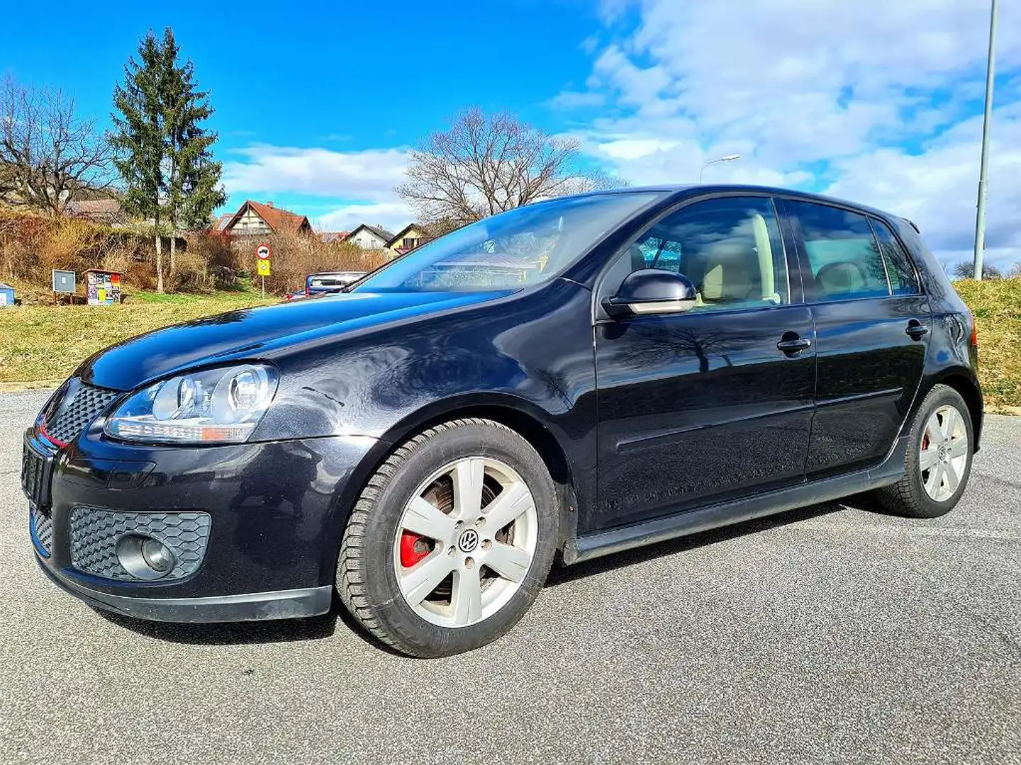 Volkswagen Golf GTI Golf 2,0 GTI DSG GTI Schwarz - 2