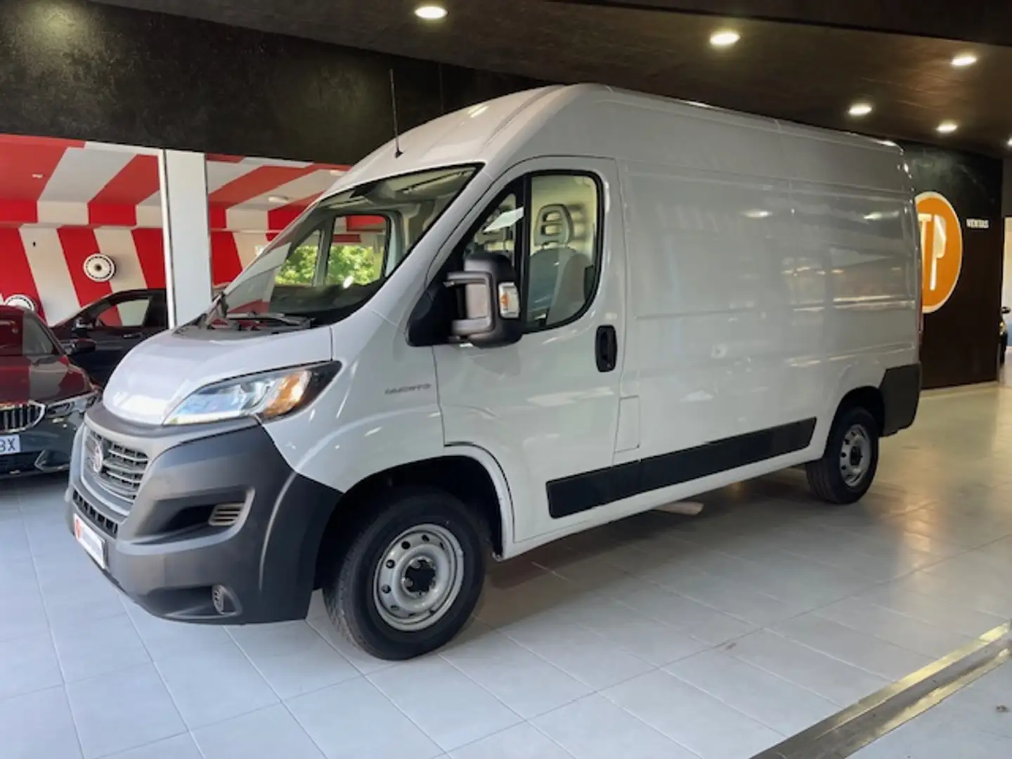 Fiat Ducato Fg. 33 2.3Mjt L2 H2 140CV Bianco - 1
