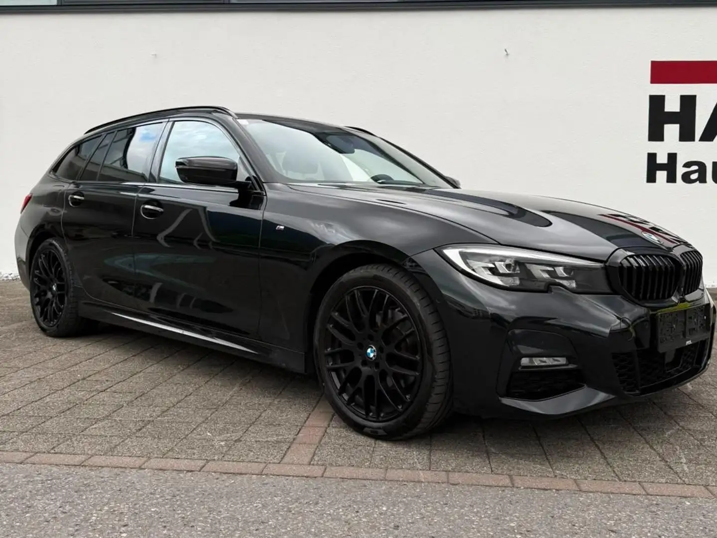 BMW 320 320 d xDrive M Sport Schwarz - 1