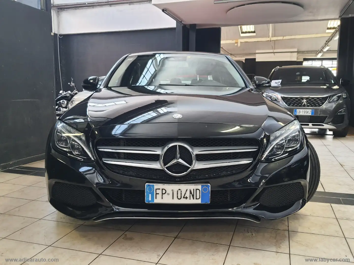 Mercedes-Benz C 200 C 200 d Auto Premium Noir - 2