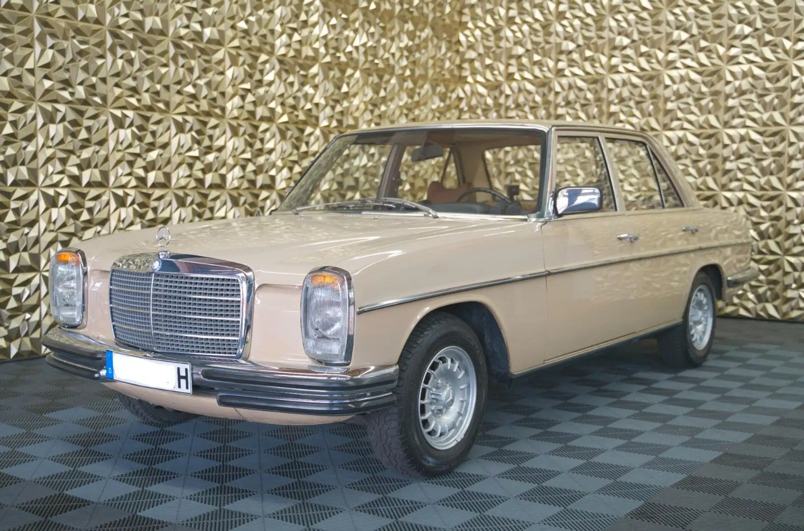 Mercedes-Benz 230 /6|AUTOMATIK|SEHR GEPFLEGT Beige - 1
