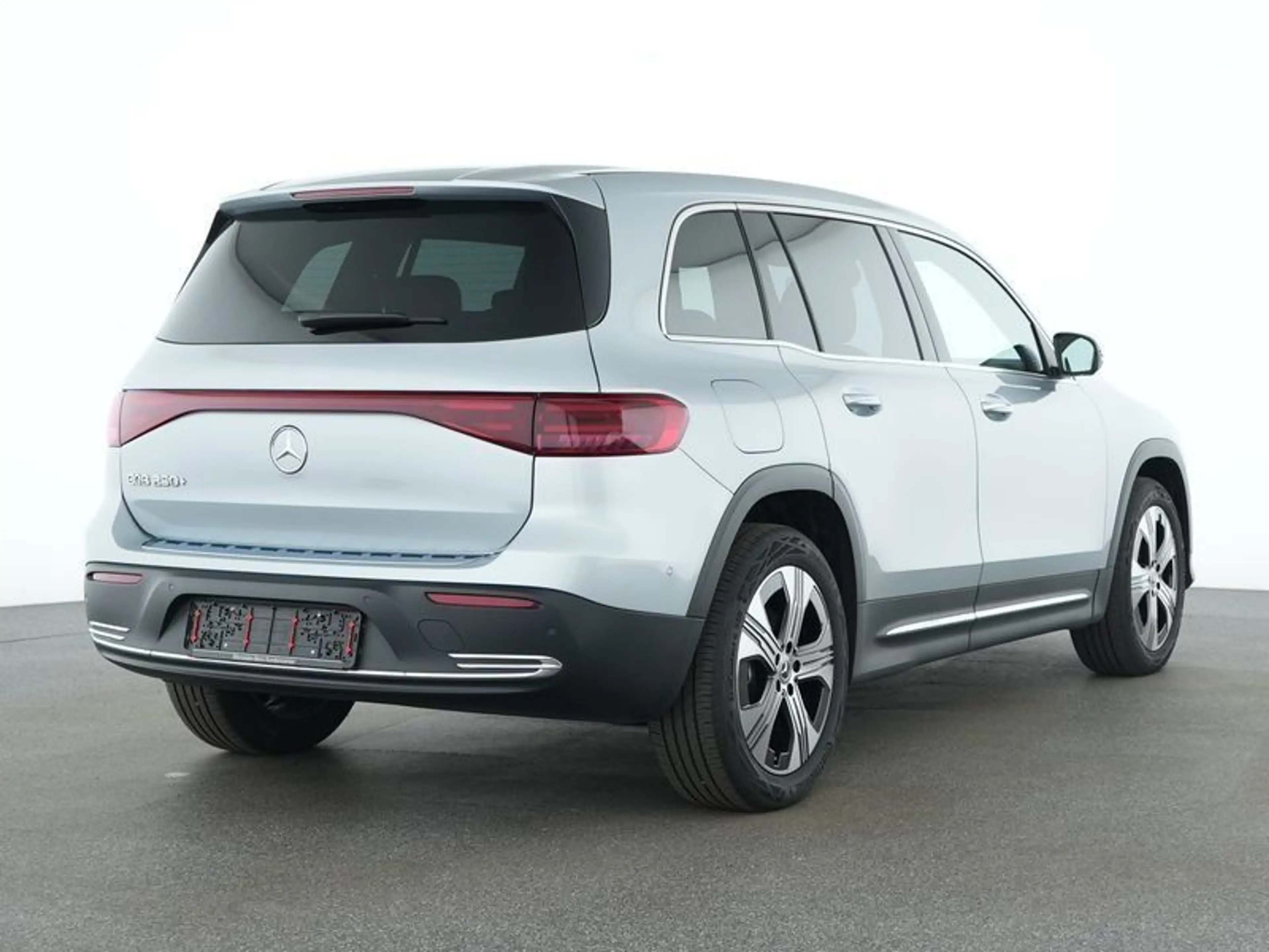 Mercedes-Benz EQB 250 PROG-ADVANC+ 360° MEMORY FAP SOUND WDGS — photo 3
