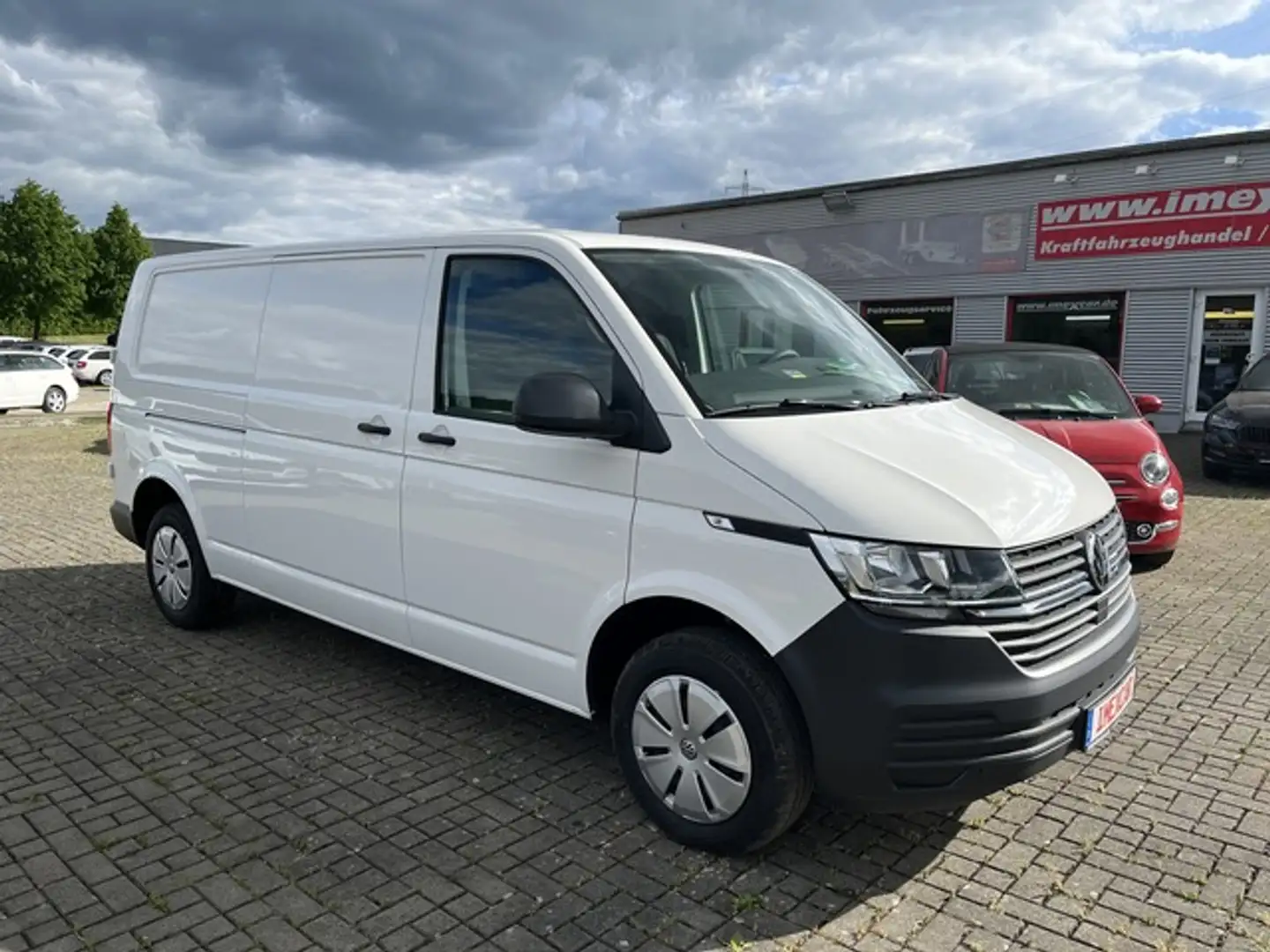 Volkswagen T6 Transporter 2.0 TDI LR 110KW + Klima + PDC + Radio + Klima + L Blanc - 1