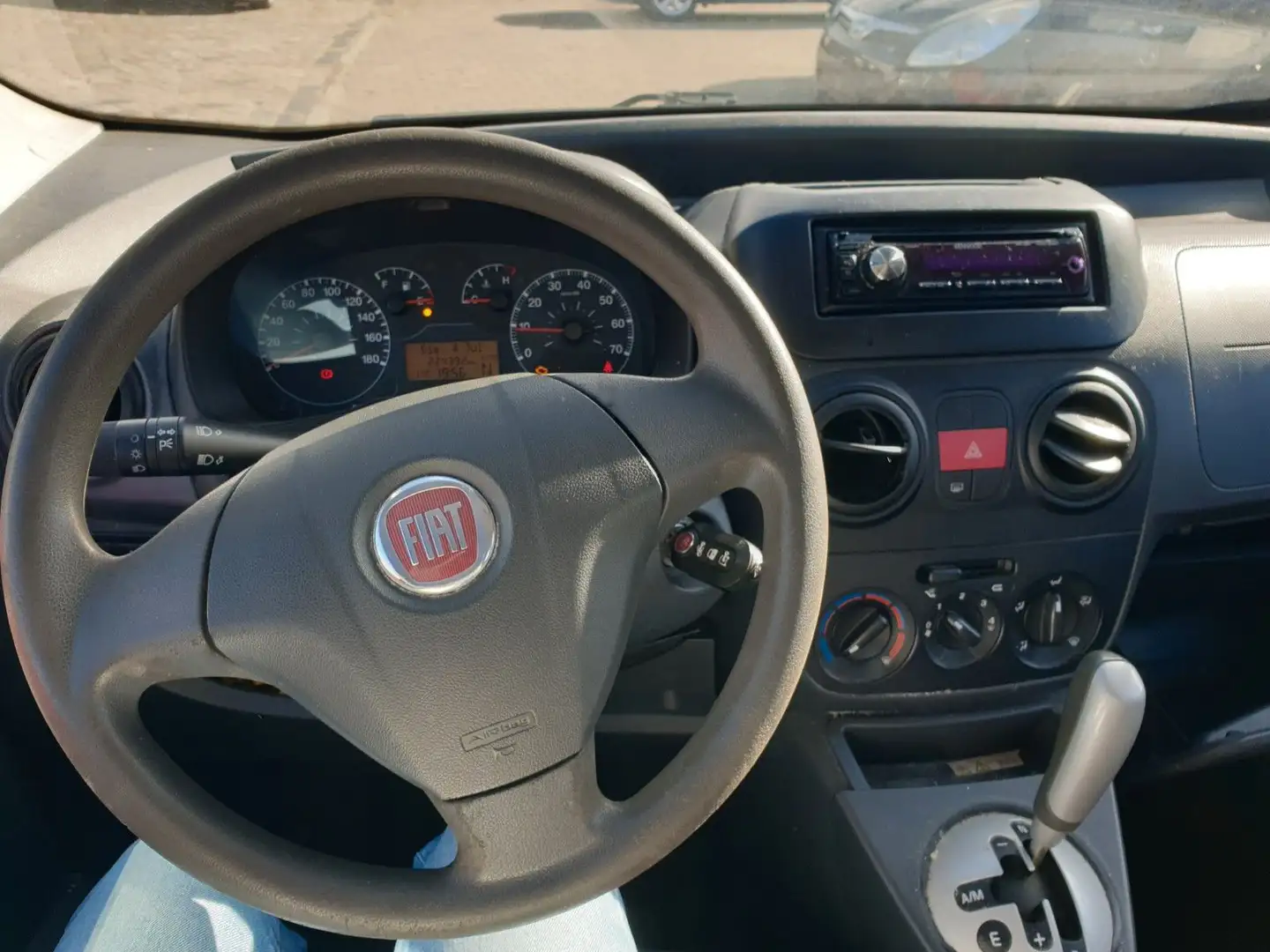 Fiat Qubo Active* Teileträger* Rot - 2