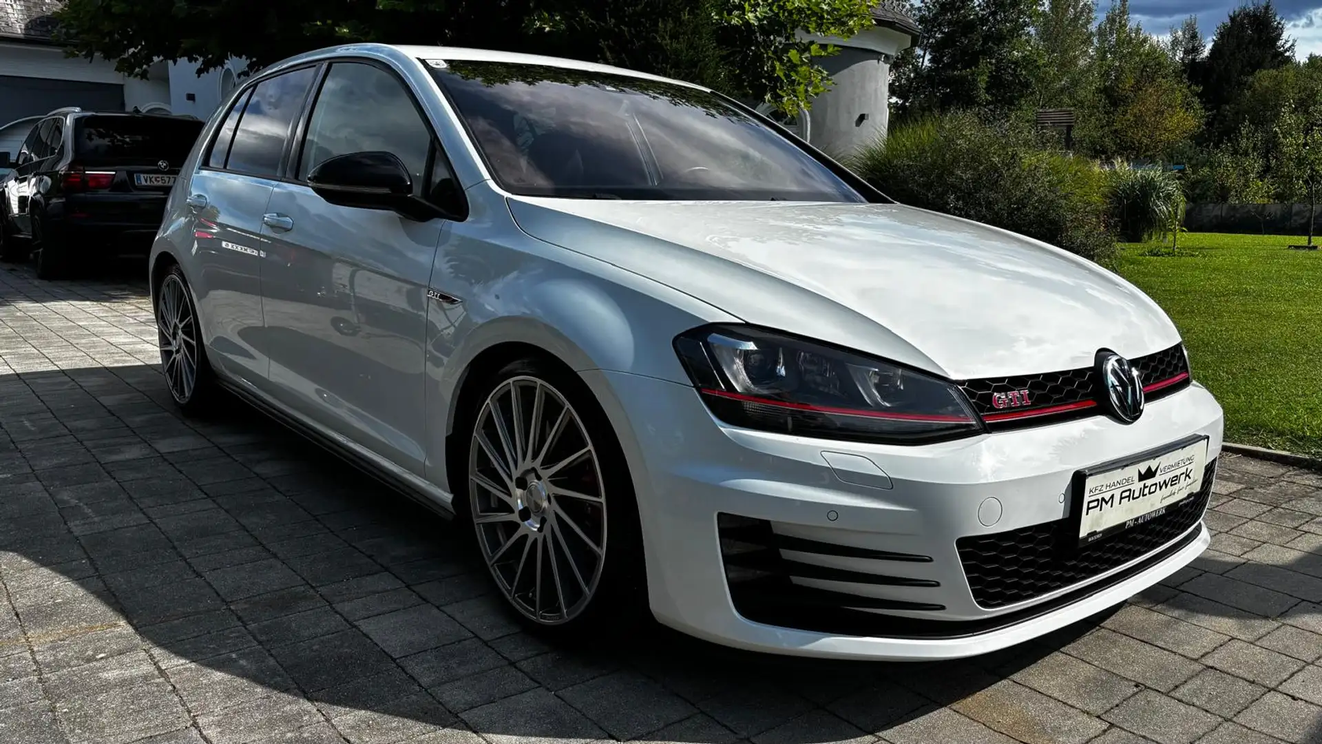 Volkswagen Golf GTI GTI Performance *Serviceheft*typisiert*Remus*19Zoll*Dynaudio* Weiß - 2