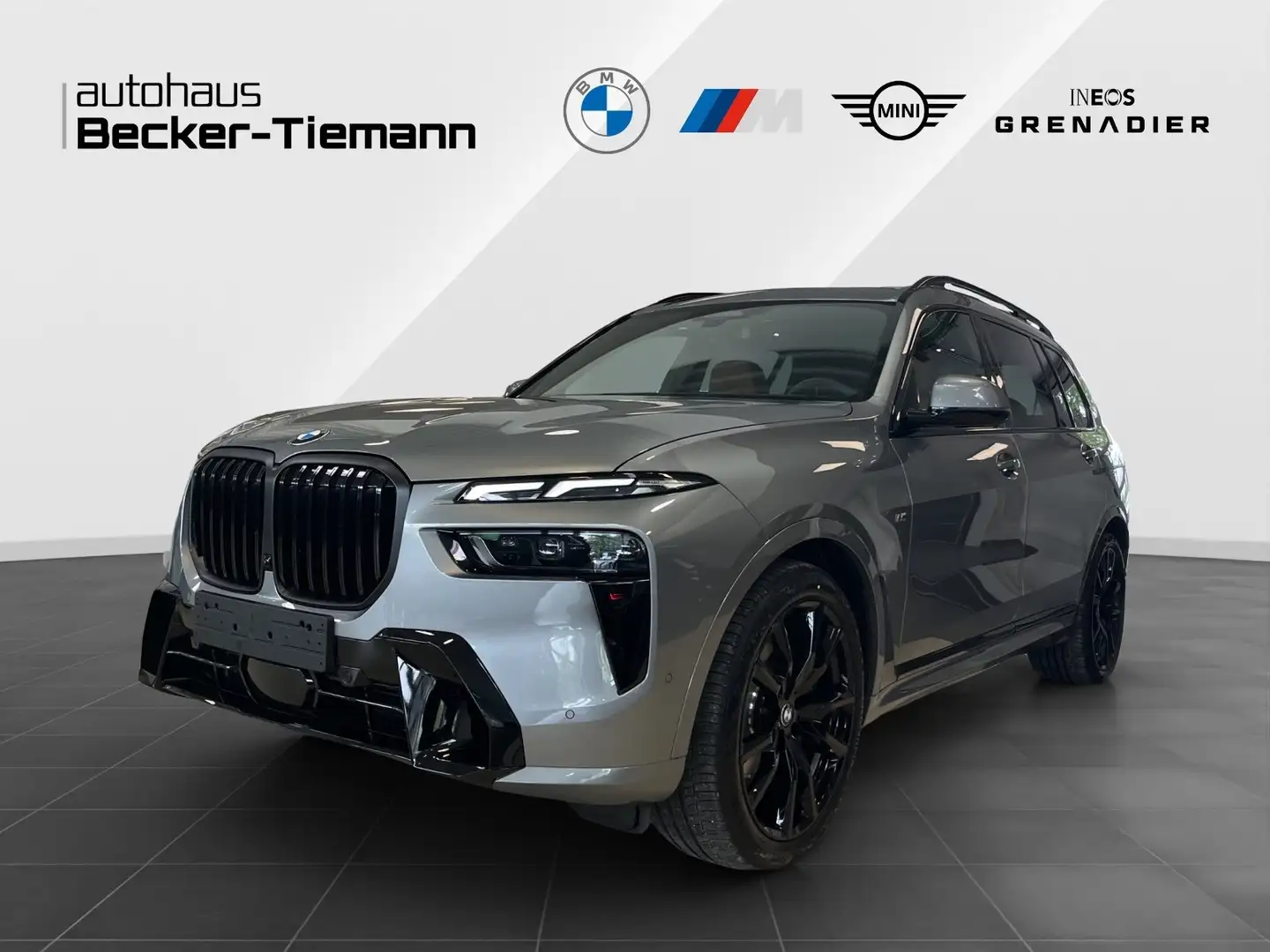 BMW X7 xDrive40d M-Sport Pro Head-Up Autobahnassistent Grijs - 1