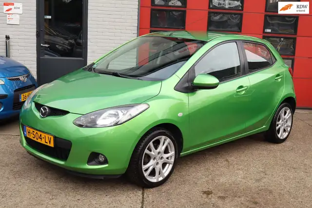 Mazda 2 1.3hp S-VT Touring .5 DEURS. AIRCO.