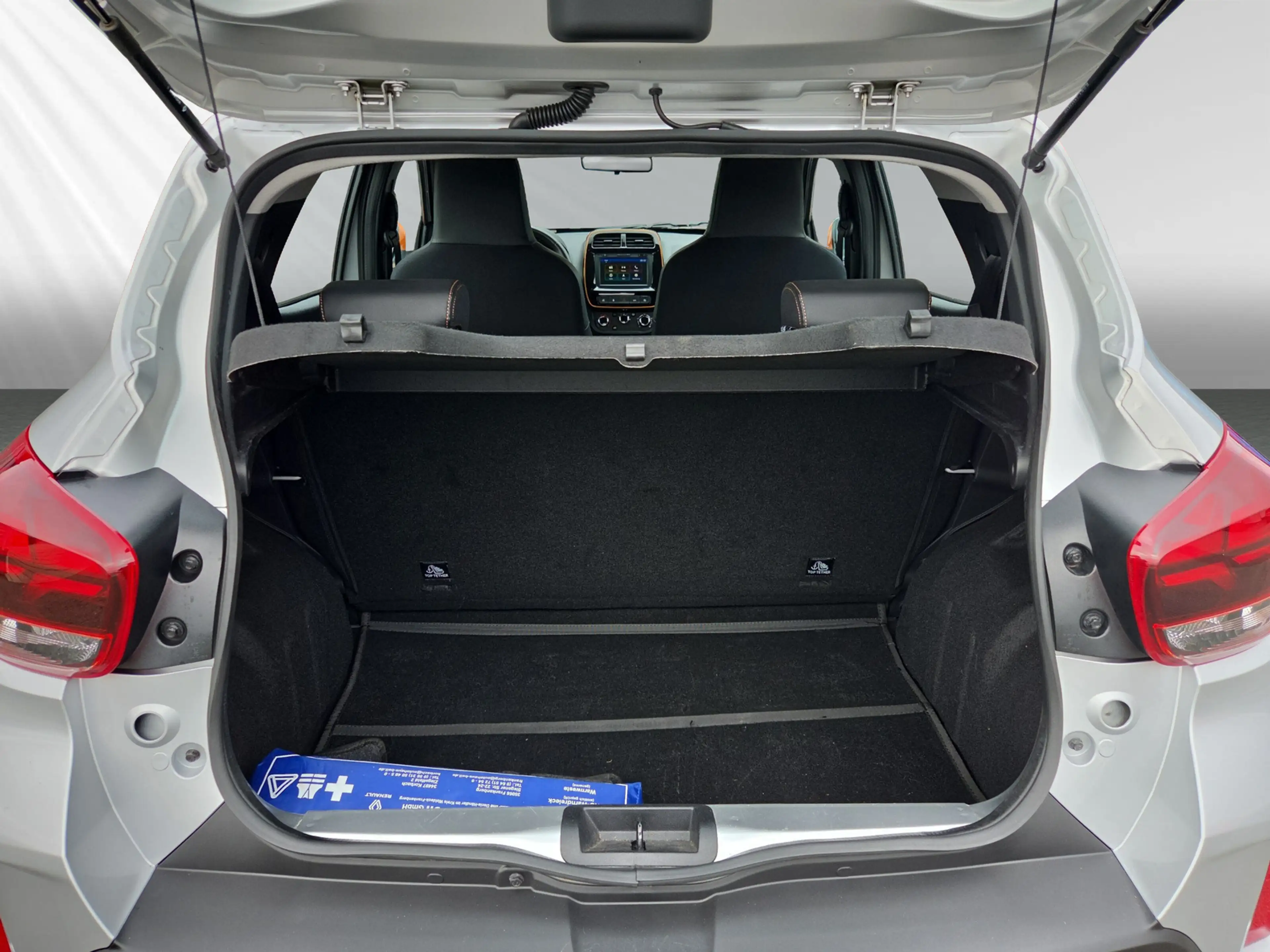 Dacia Spring Electric 45 Comfort Plus look Paket orange — photo 6