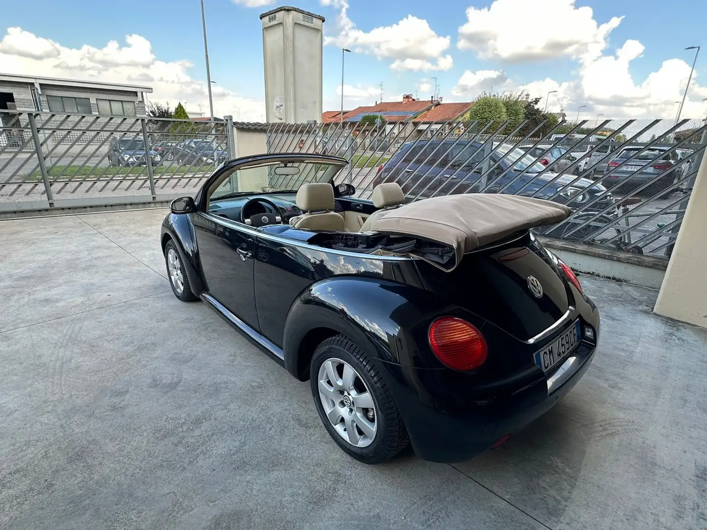Volkswagen New Beetle Cabrio 1.6 FL - 2