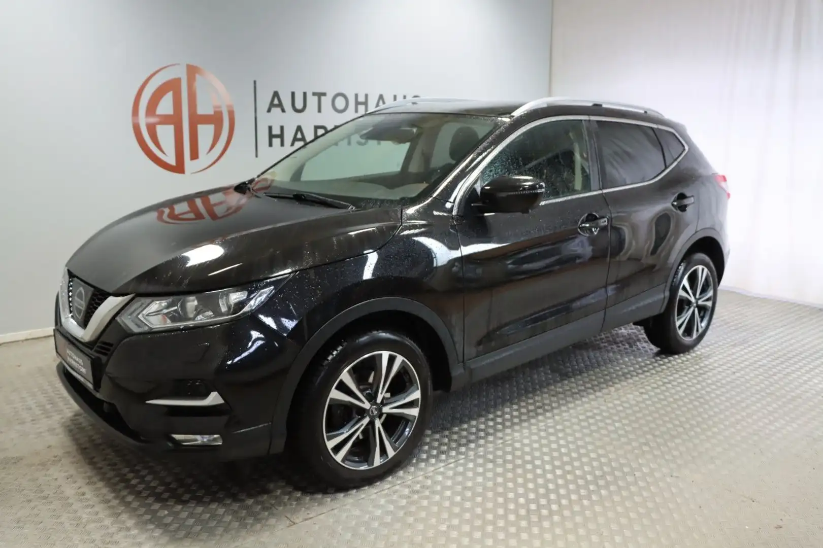 Nissan Qashqai N-Connecta Pano 360 Grad Kamera Black - 2