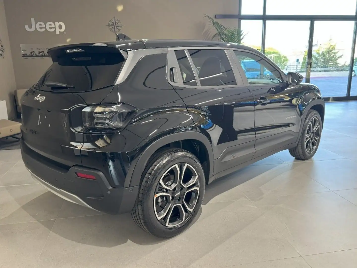 Jeep Avenger BEV Summit Schwarz - 2