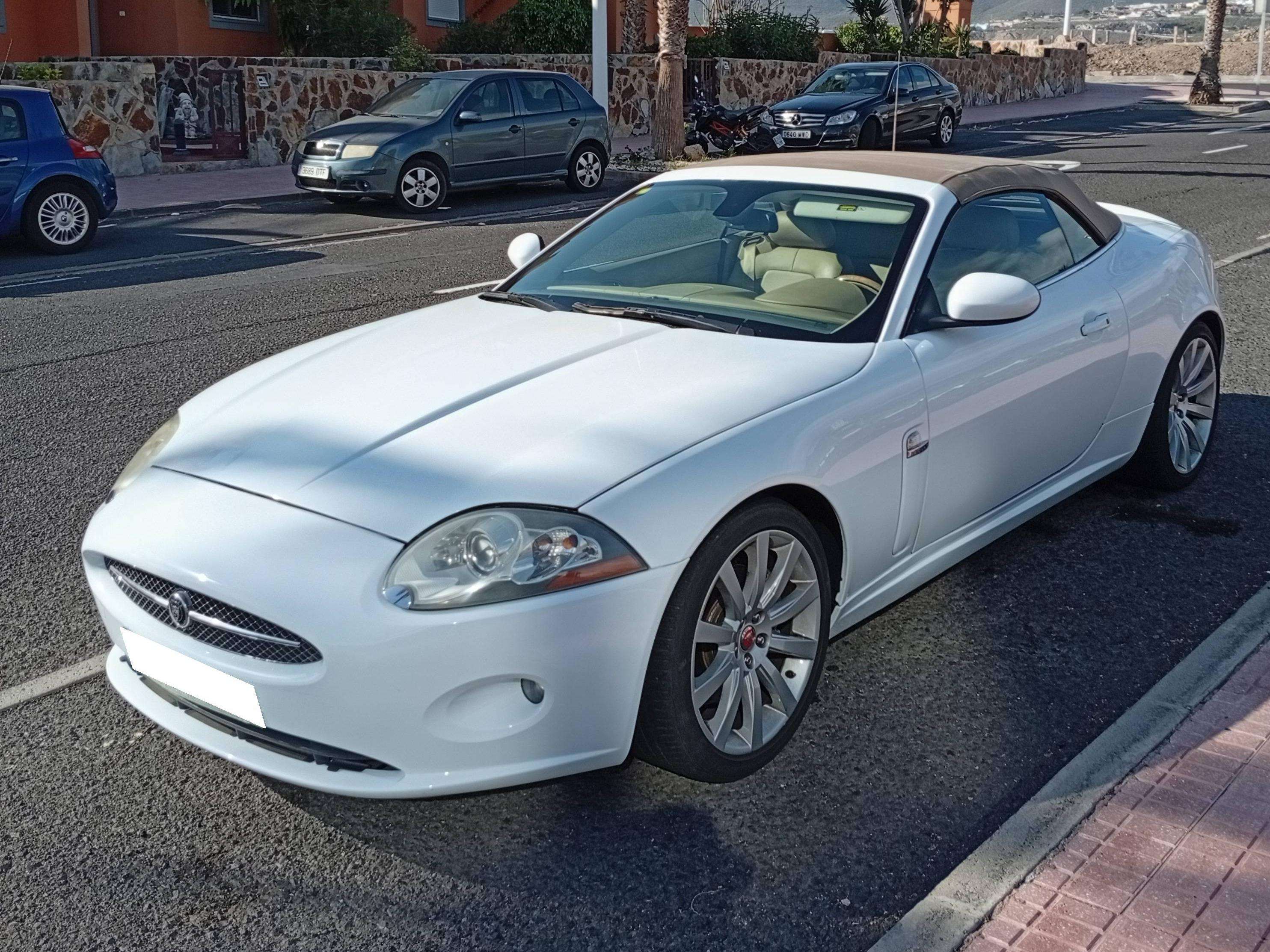 Jaguar XK XK Convertible 4.2L V8 Aut. - foto 1