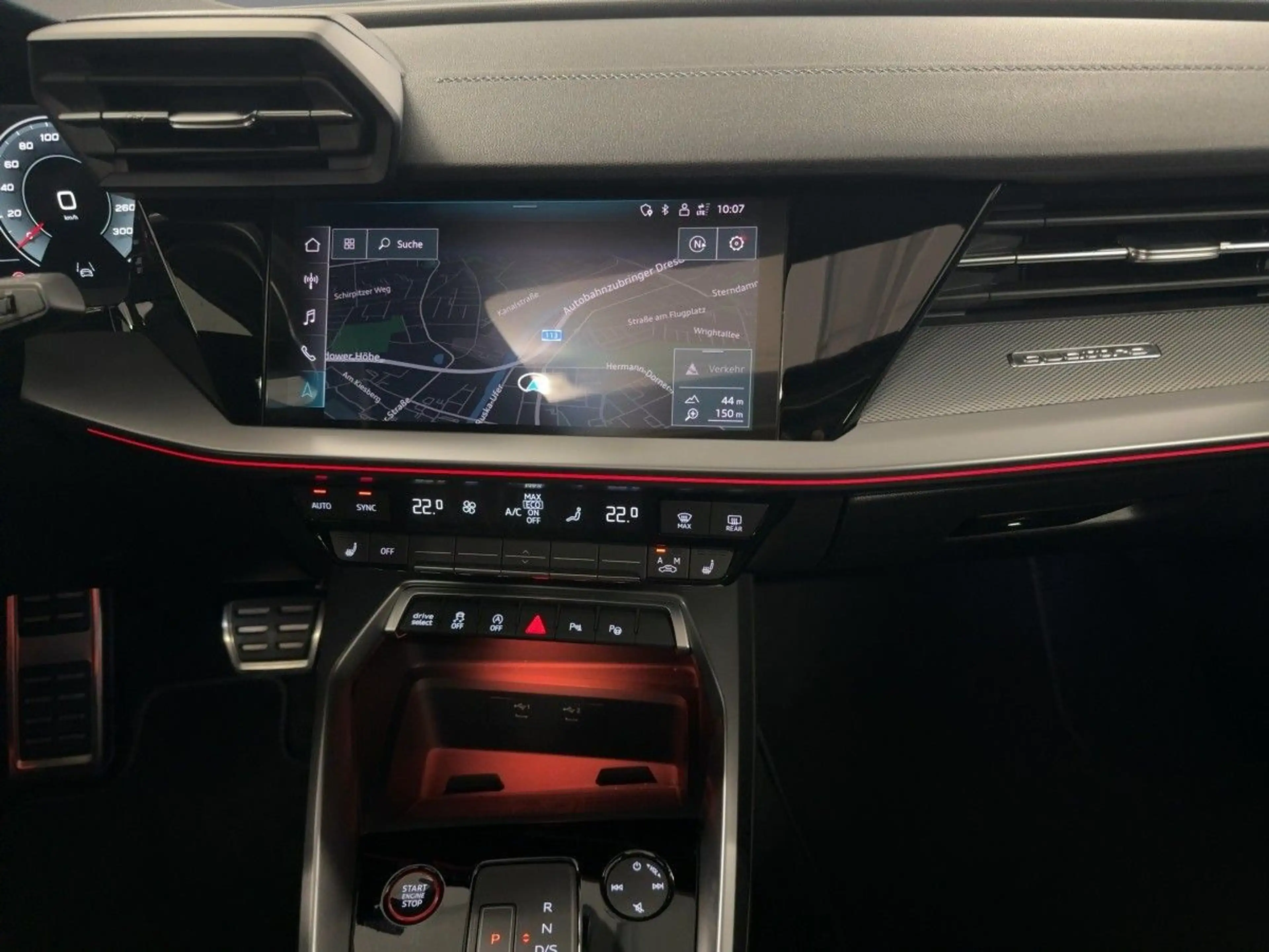 Audi S3 TFSI S tr. HUD PANO B&O NAVI MATRIX — photo 14