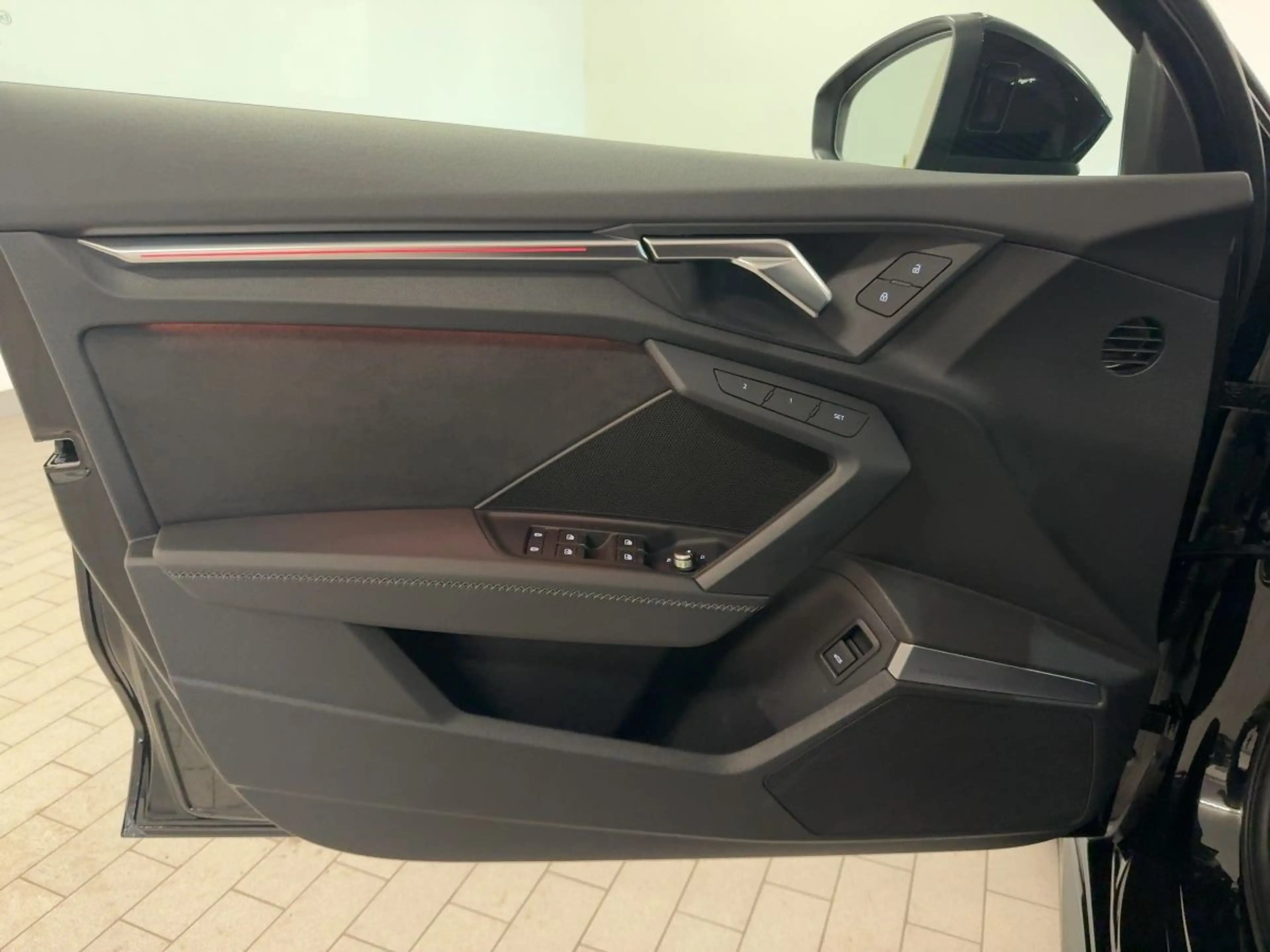 Audi S3 TFSI S tr. HUD PANO B&O NAVI MATRIX — photo 17