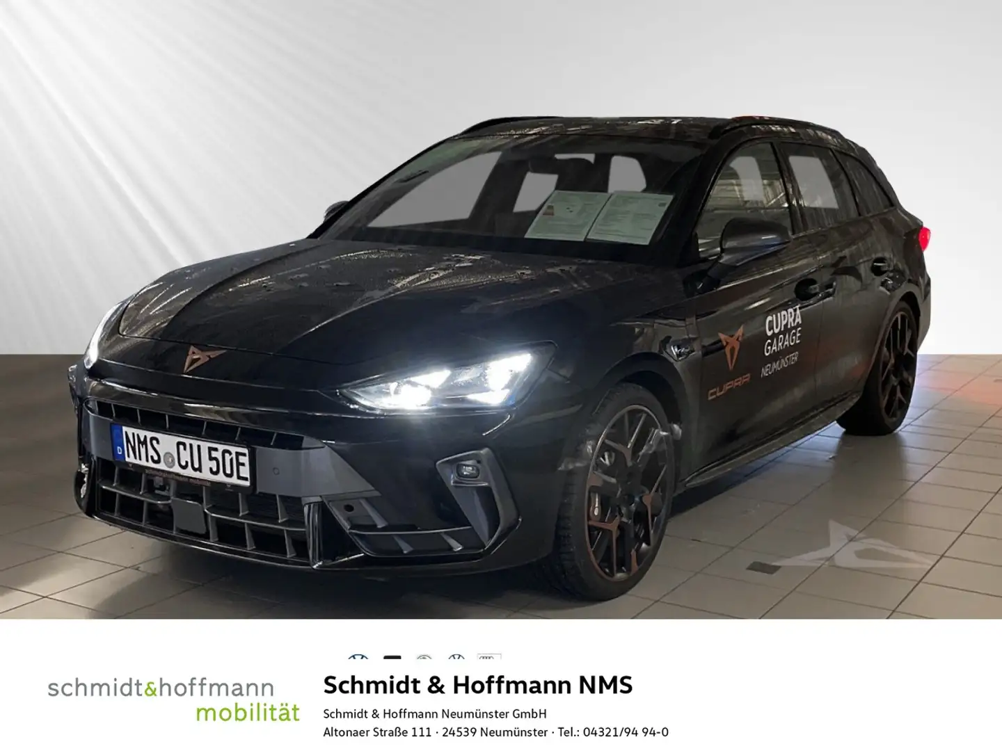 CUPRA Leon Sportstourer VZ 1.5 e-Hybrid Panorama Brembo Sennh Zwart - 1