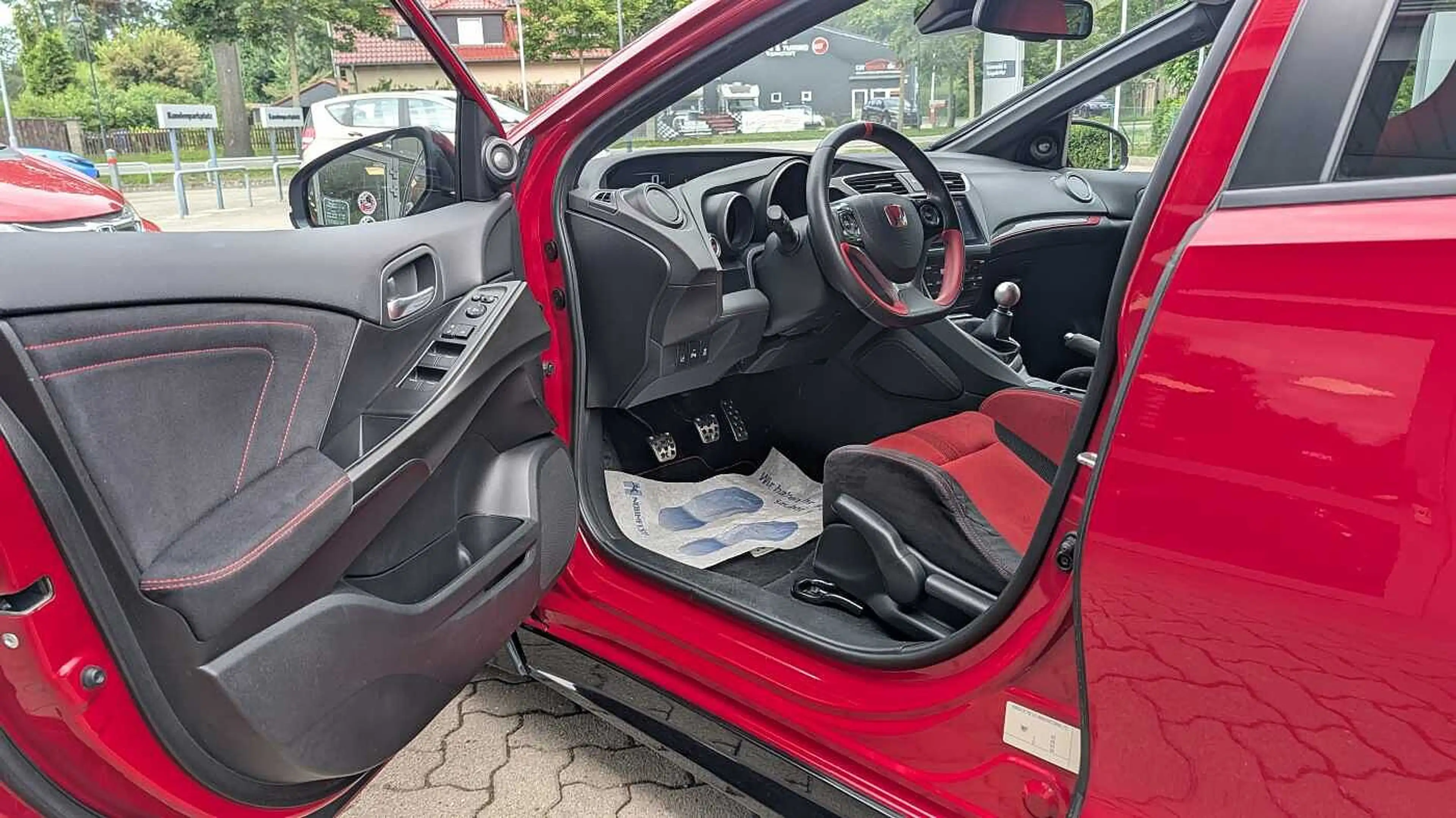 Honda Civic 2.0 VTEC Turbo Type R GT — photo 10