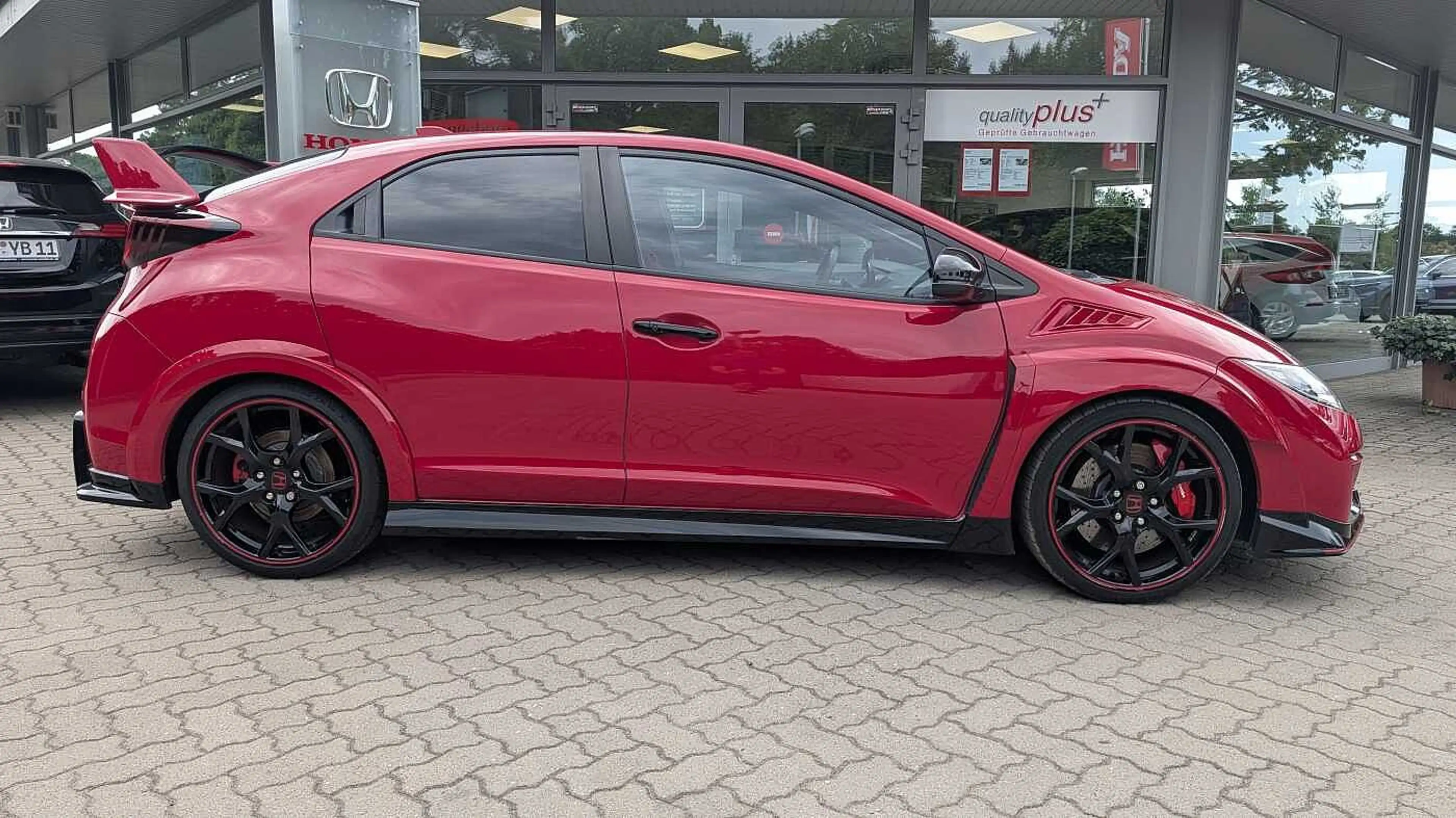 Honda Civic 2.0 VTEC Turbo Type R GT — photo 4