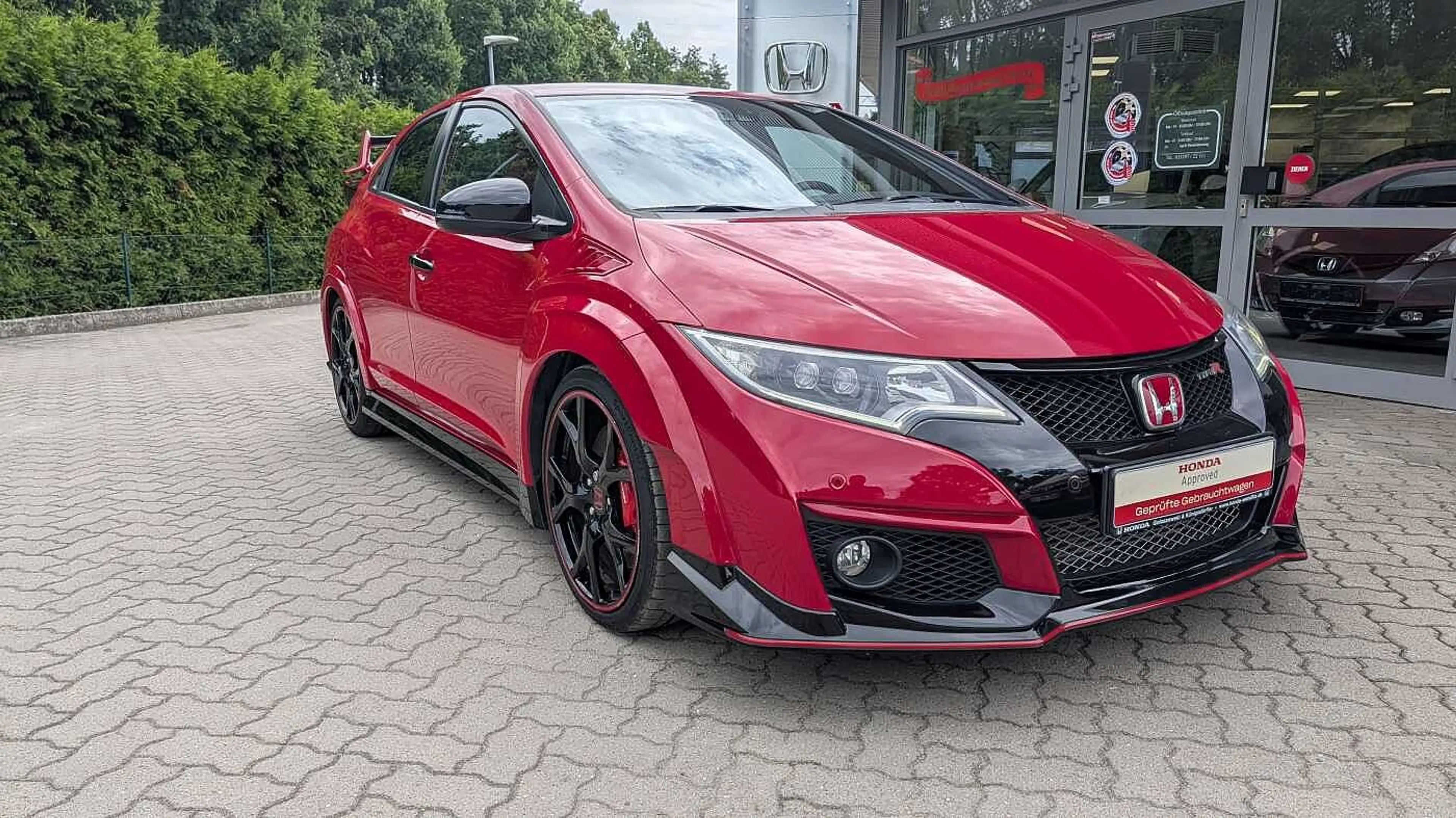 Honda Civic 2.0 VTEC Turbo Type R GT — photo 3