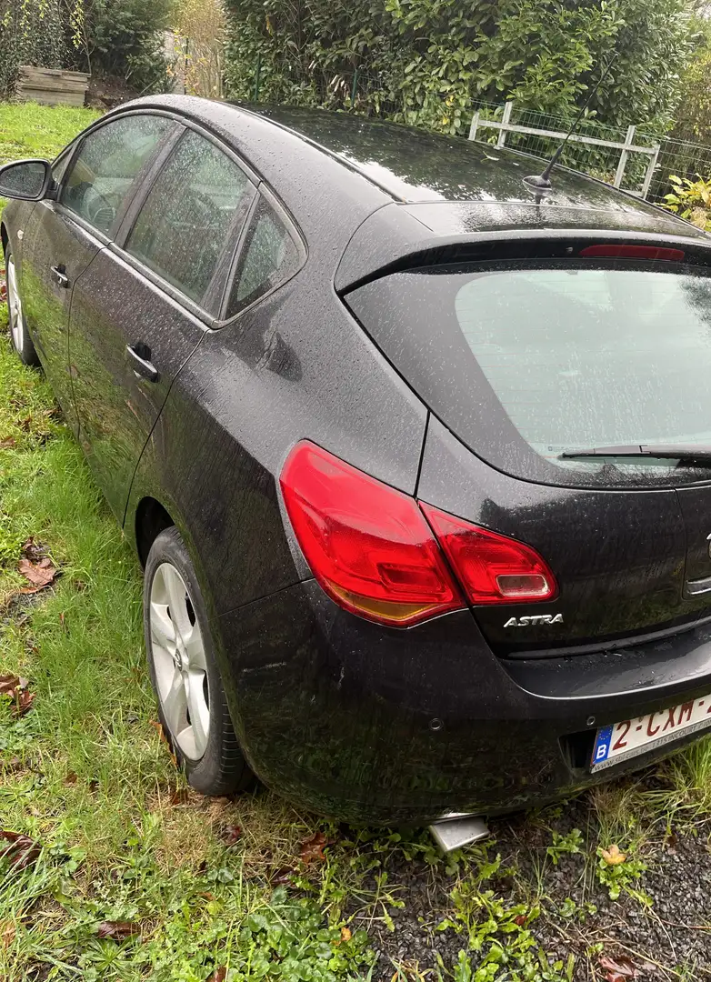 Opel Astra 1.4 Turbo Cosmo - 2