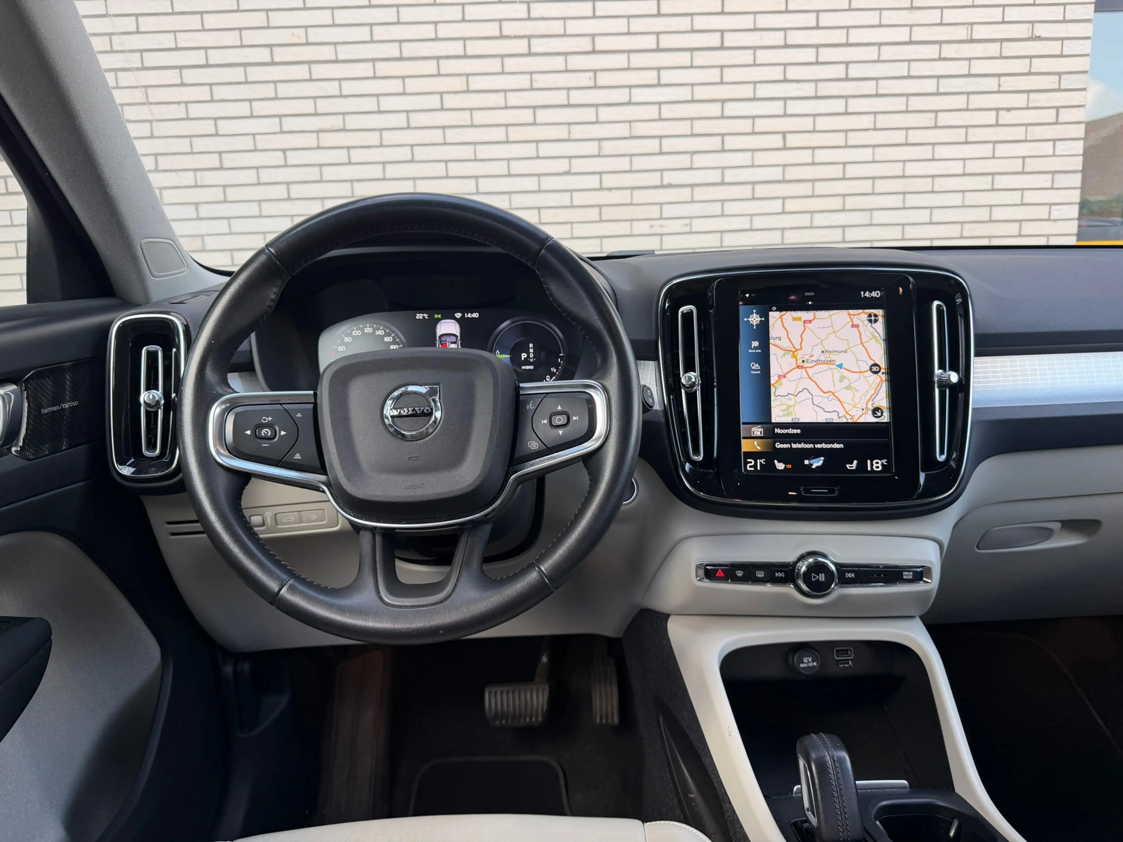 Volvo XC40 1.5 T4 Recharge R-Design Leer, Harman/Kardon, Came — photo 4