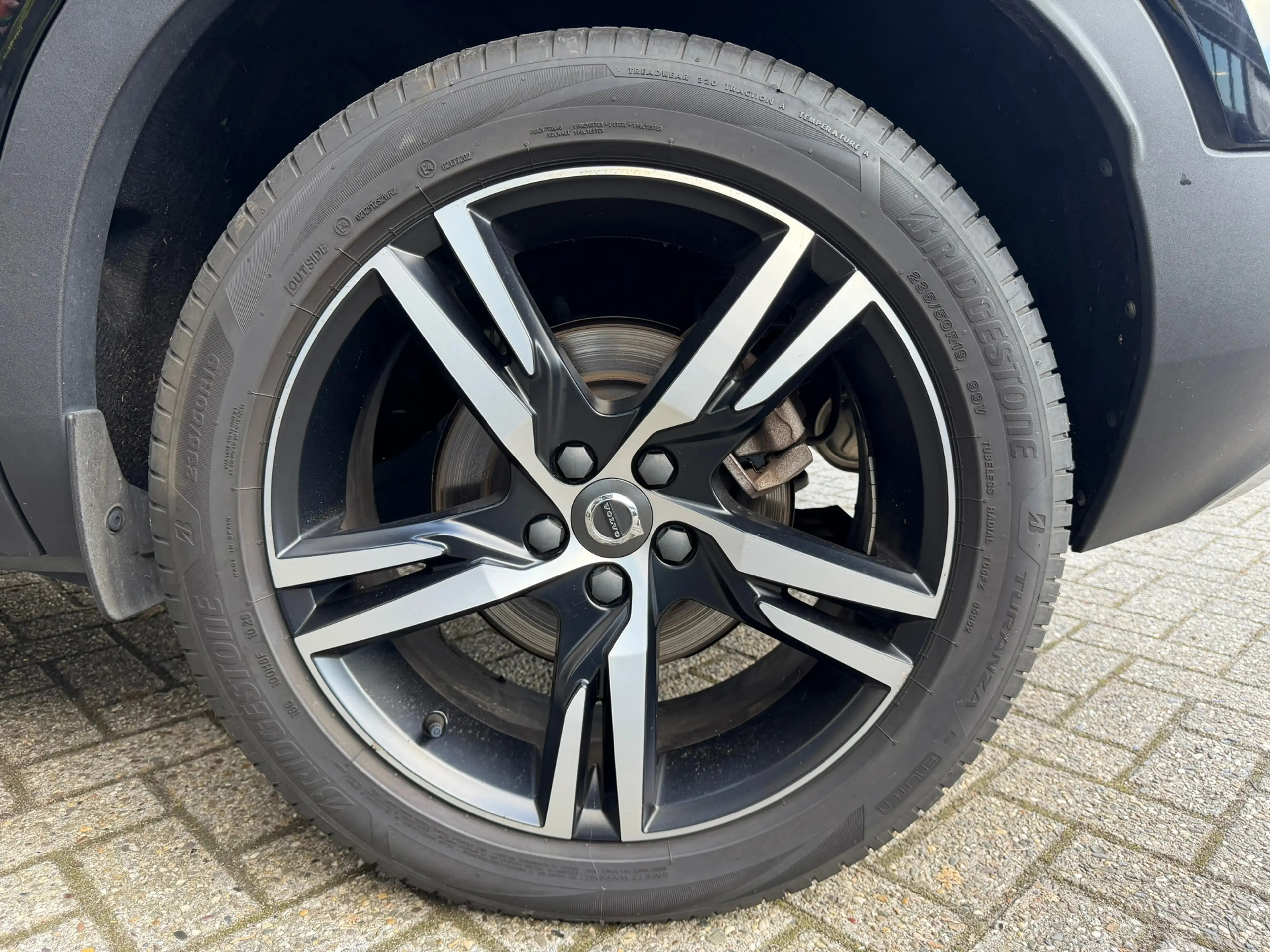 Volvo XC40 1.5 T4 Recharge R-Design Leer, Harman/Kardon, Came — photo 26