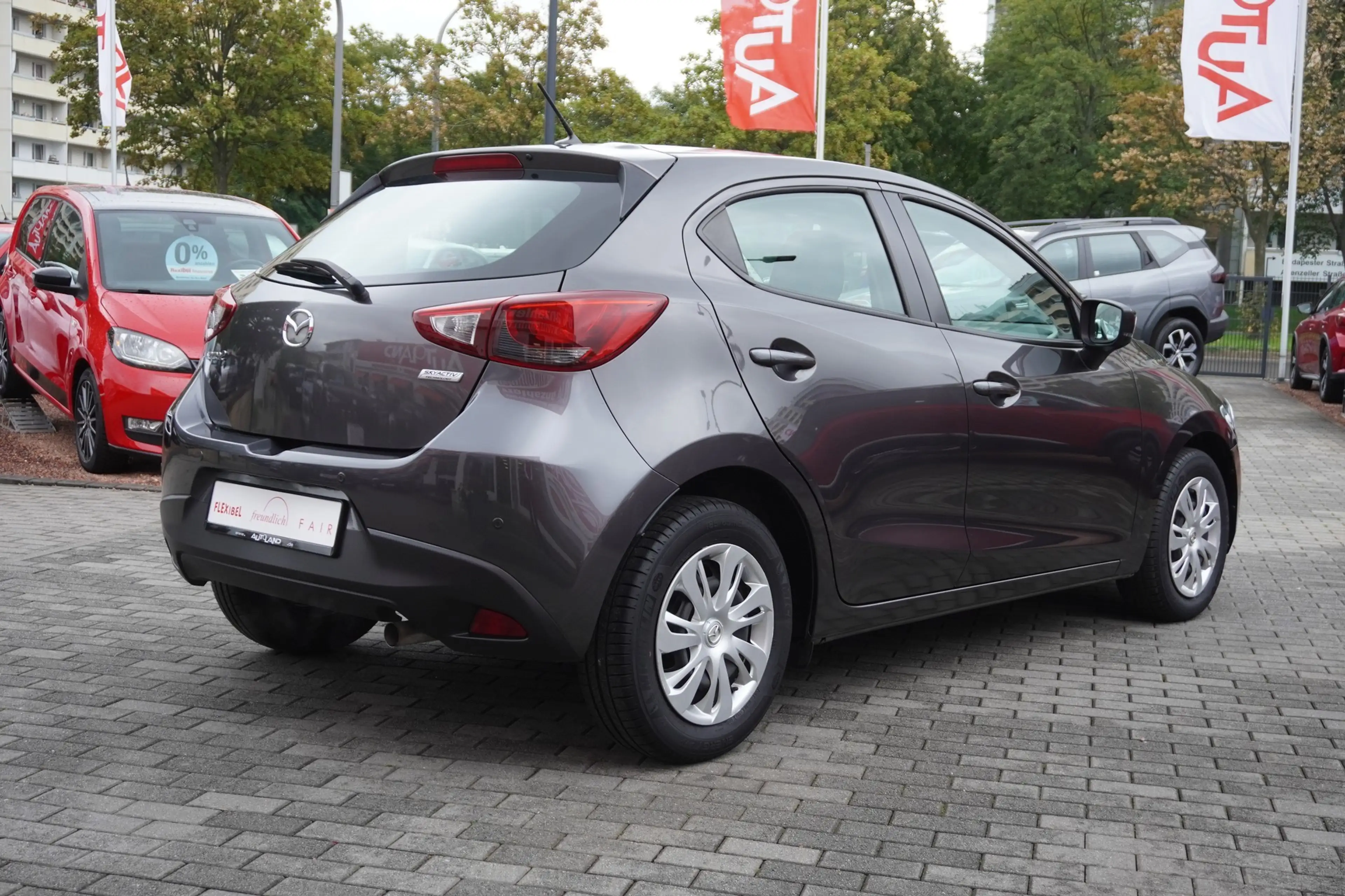 Mazda 2 1.5 Center-Line LED Android Apple DAB Klima — photo 6