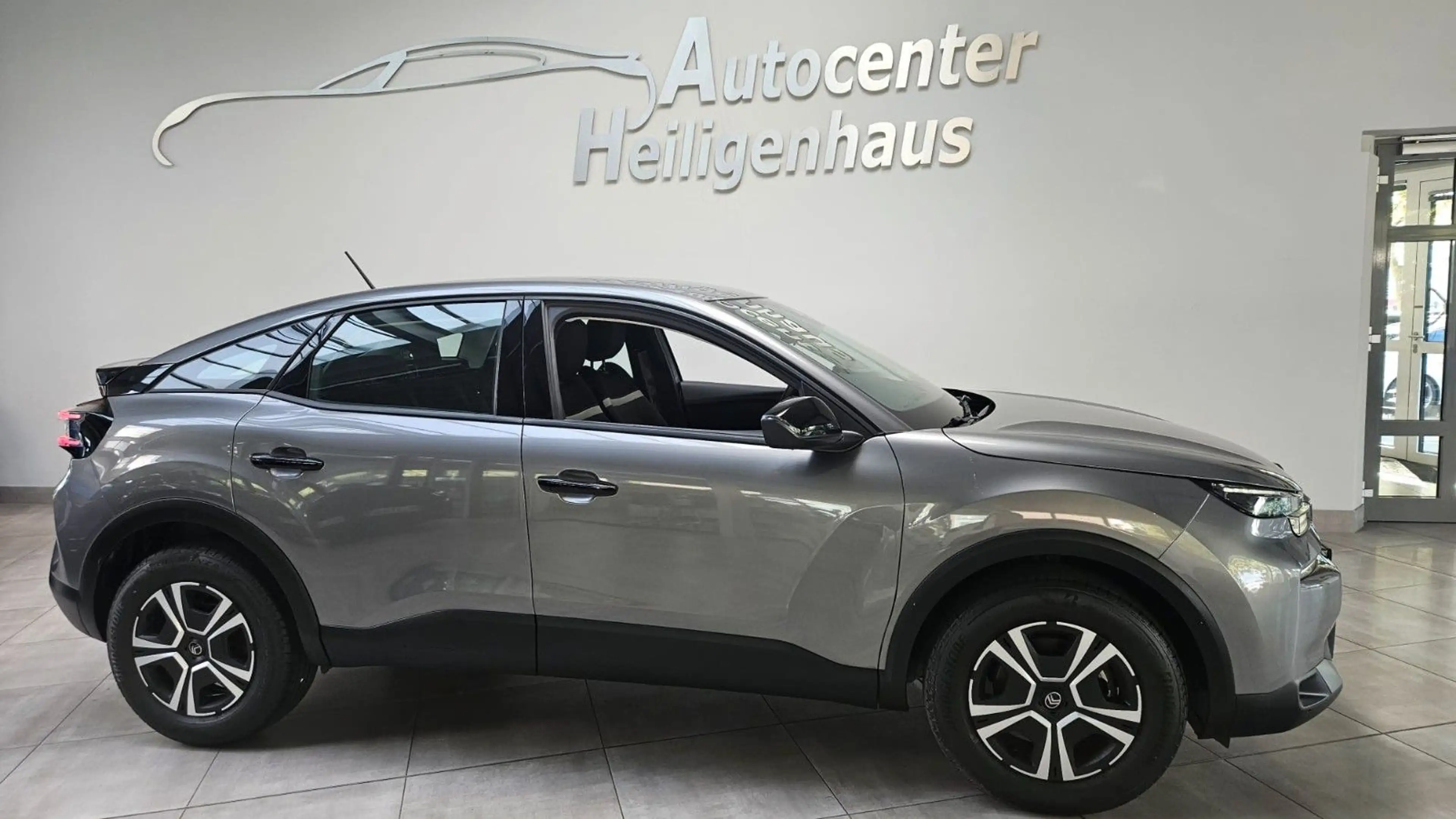 Citroen C4 Lim. YOU 1.2 Mild-Hybrid Autom. LED Tempo PDC — photo 2