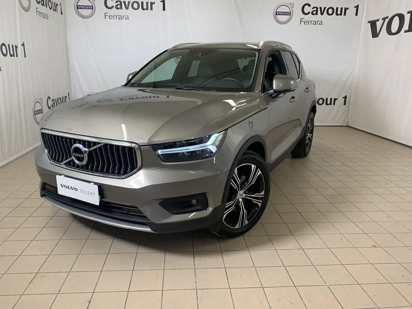 Volvo XC40 XC40 D3 AWD Geartronic Inscription - 1
