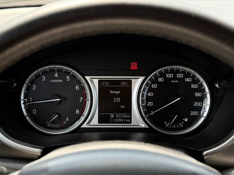 Suzuki Vitara 1.6 EXLUSIVE TREKHAAK CAMERA CARPLAY — photo 10
