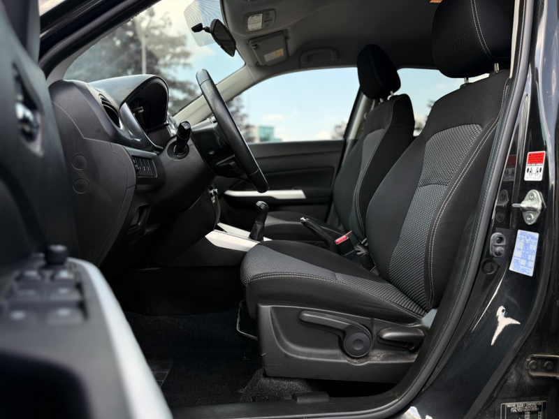 Suzuki Vitara 1.6 EXLUSIVE TREKHAAK CAMERA CARPLAY — photo 8