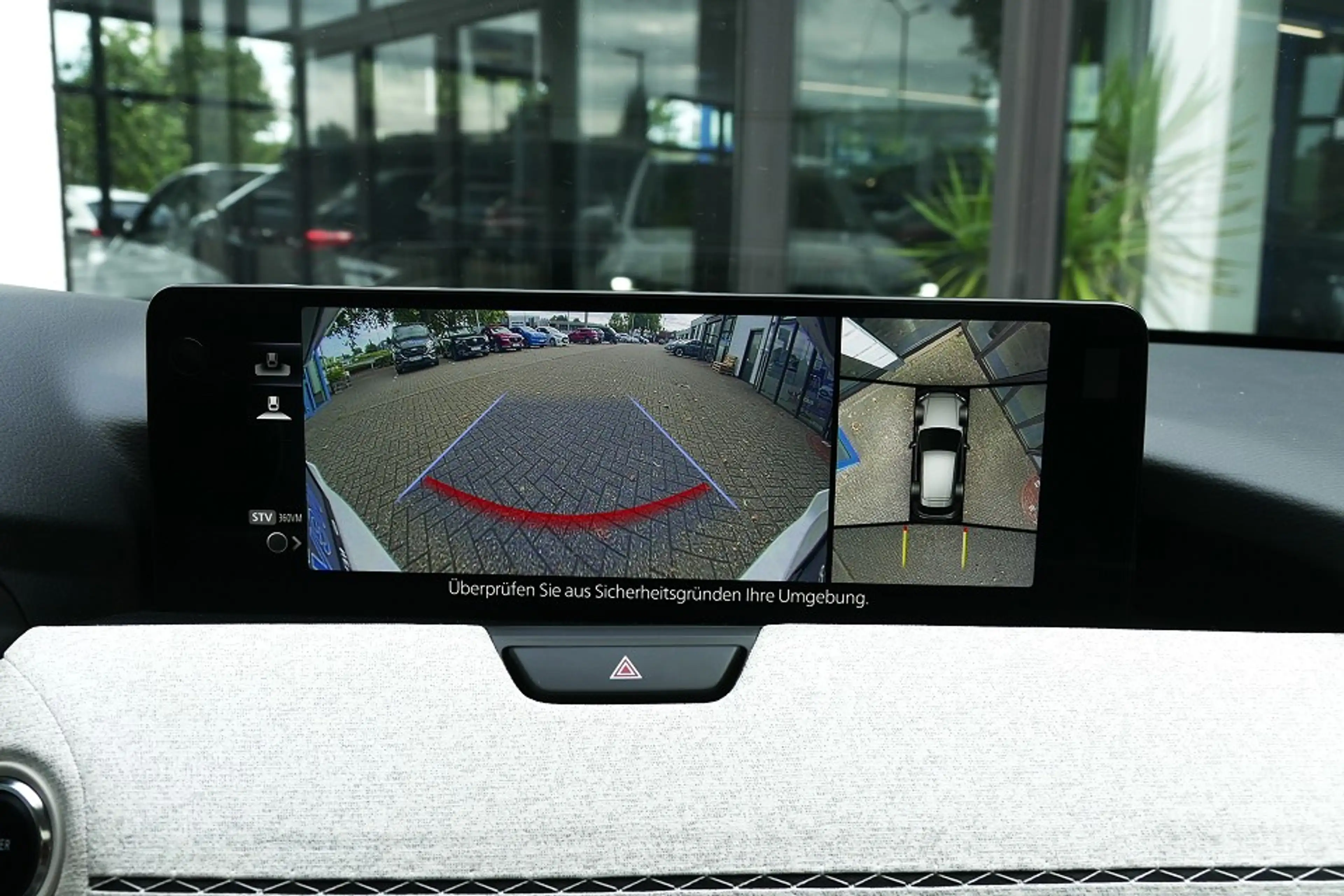 Mazda CX-60 2.5L e-Skyactiv PHEV Takumi *LED 360° Kamera* — photo 15