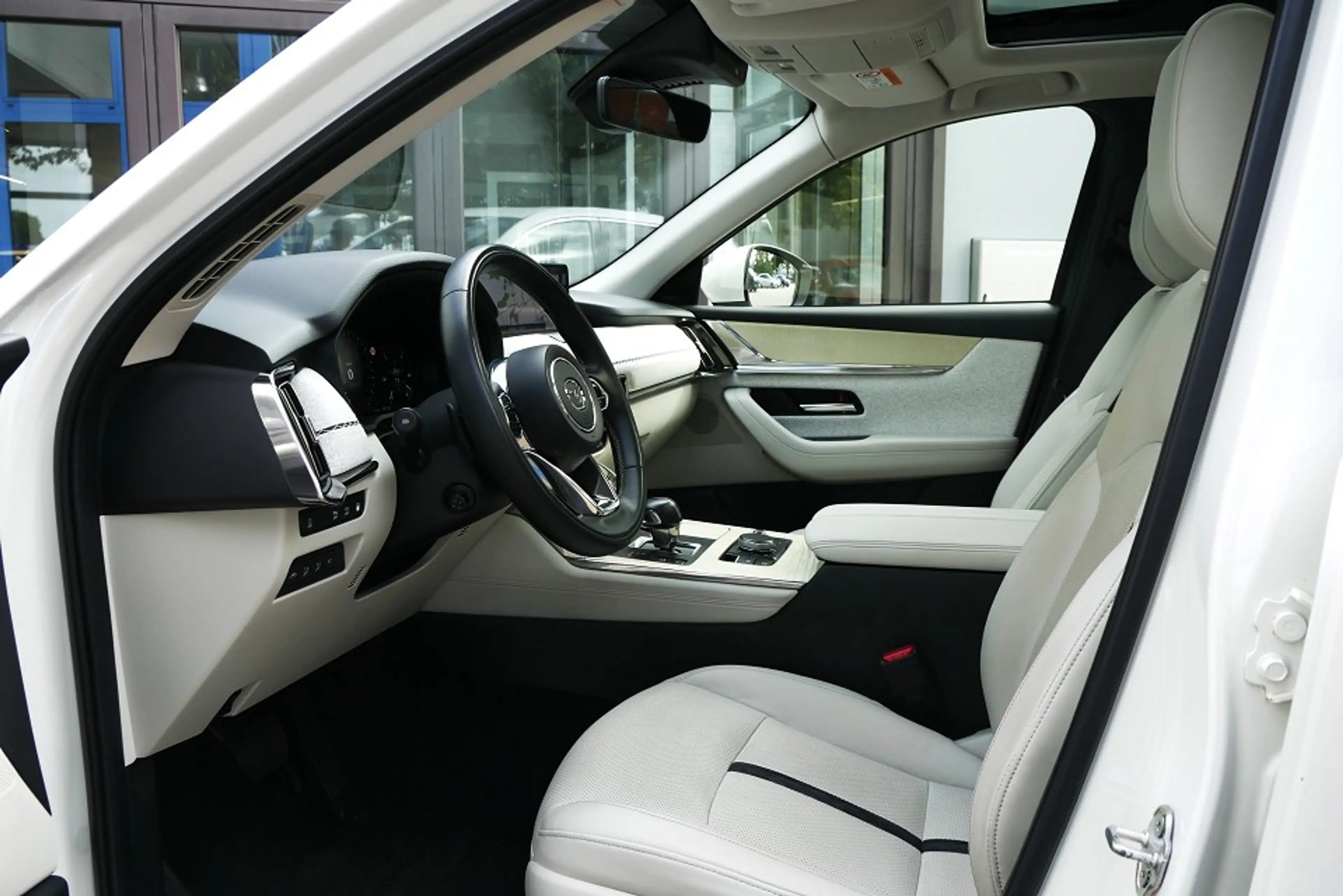Mazda CX-60 2.5L e-Skyactiv PHEV Takumi *LED 360° Kamera* — photo 7