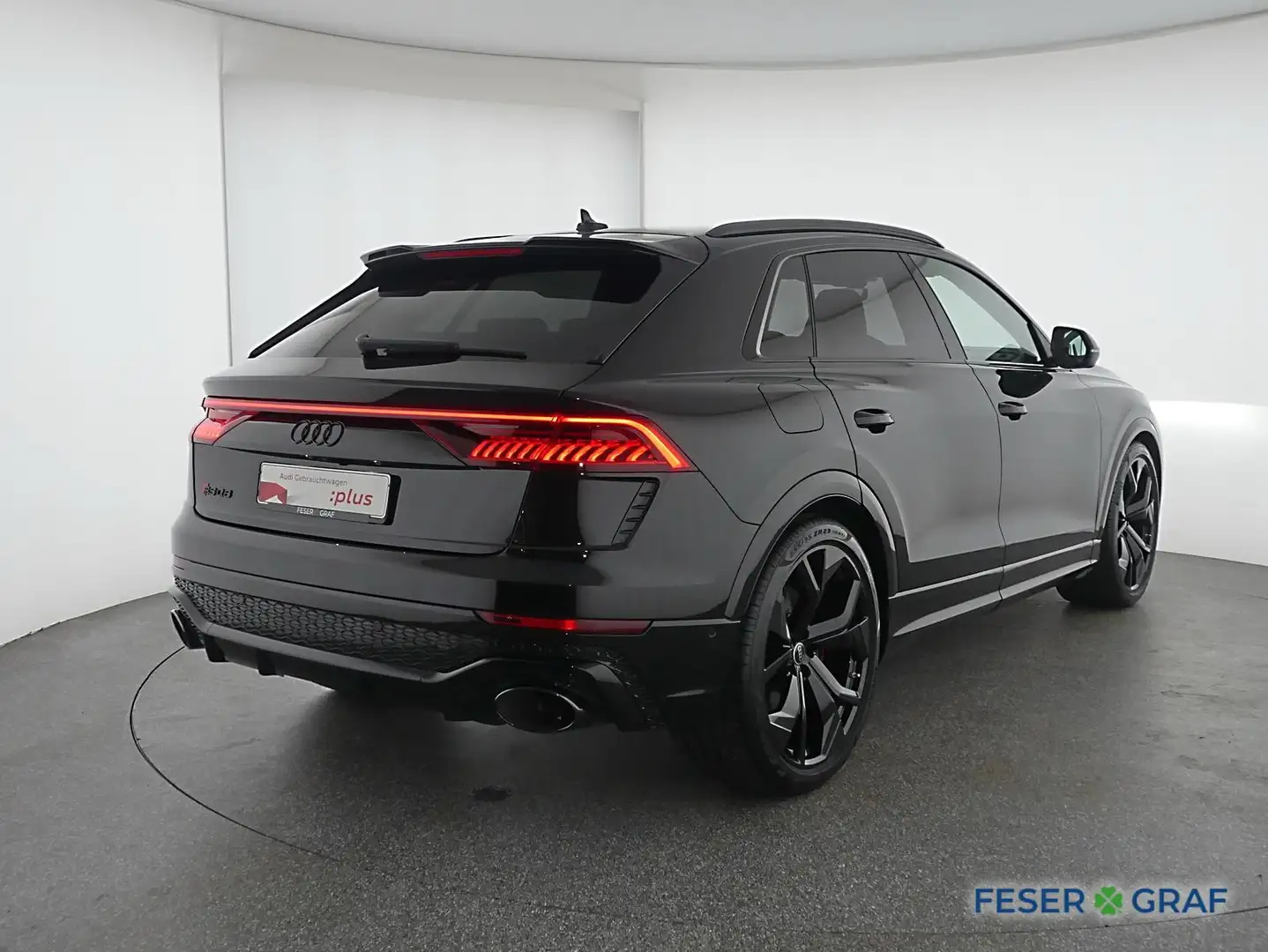 Audi RS Q8 tiptr. RS Essential/Keramik/Pano./Standh./Alu23 Schwarz - 2