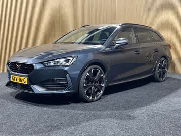 Sportstourer 1.4 e-Hybrid VZ Business | Pano | Sto