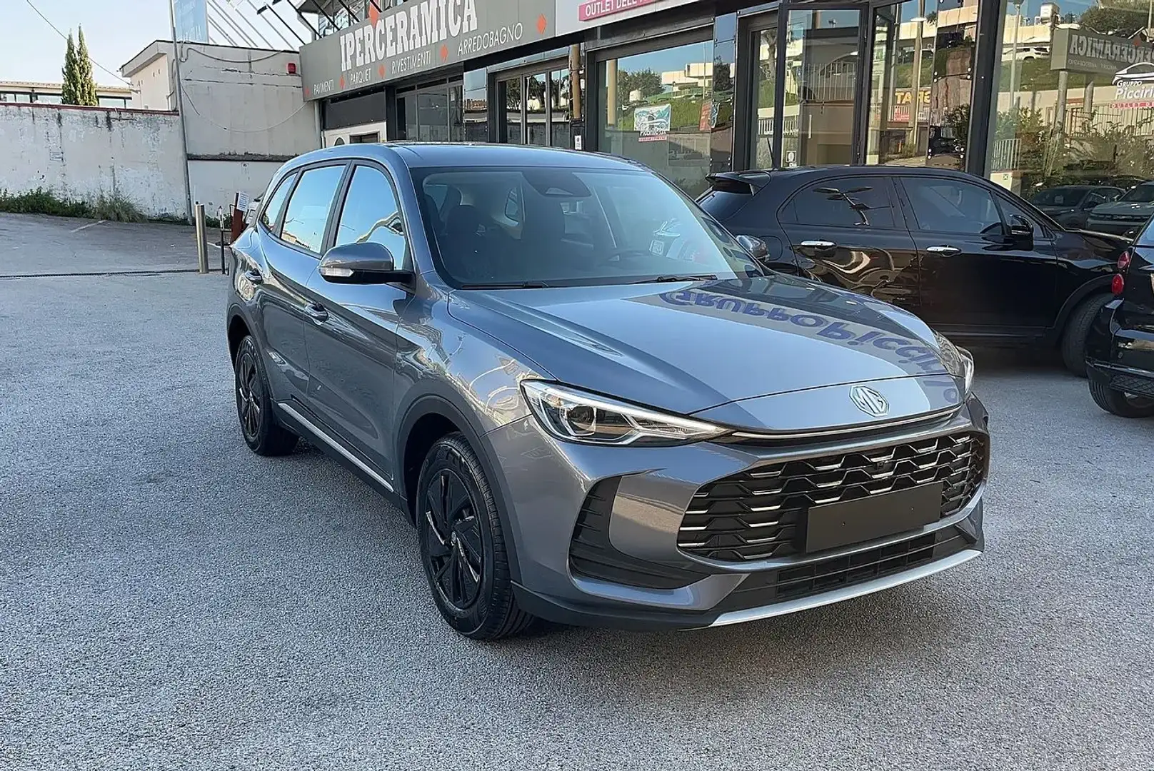 MG ZS ZS 1.5 Standard Gris - 1