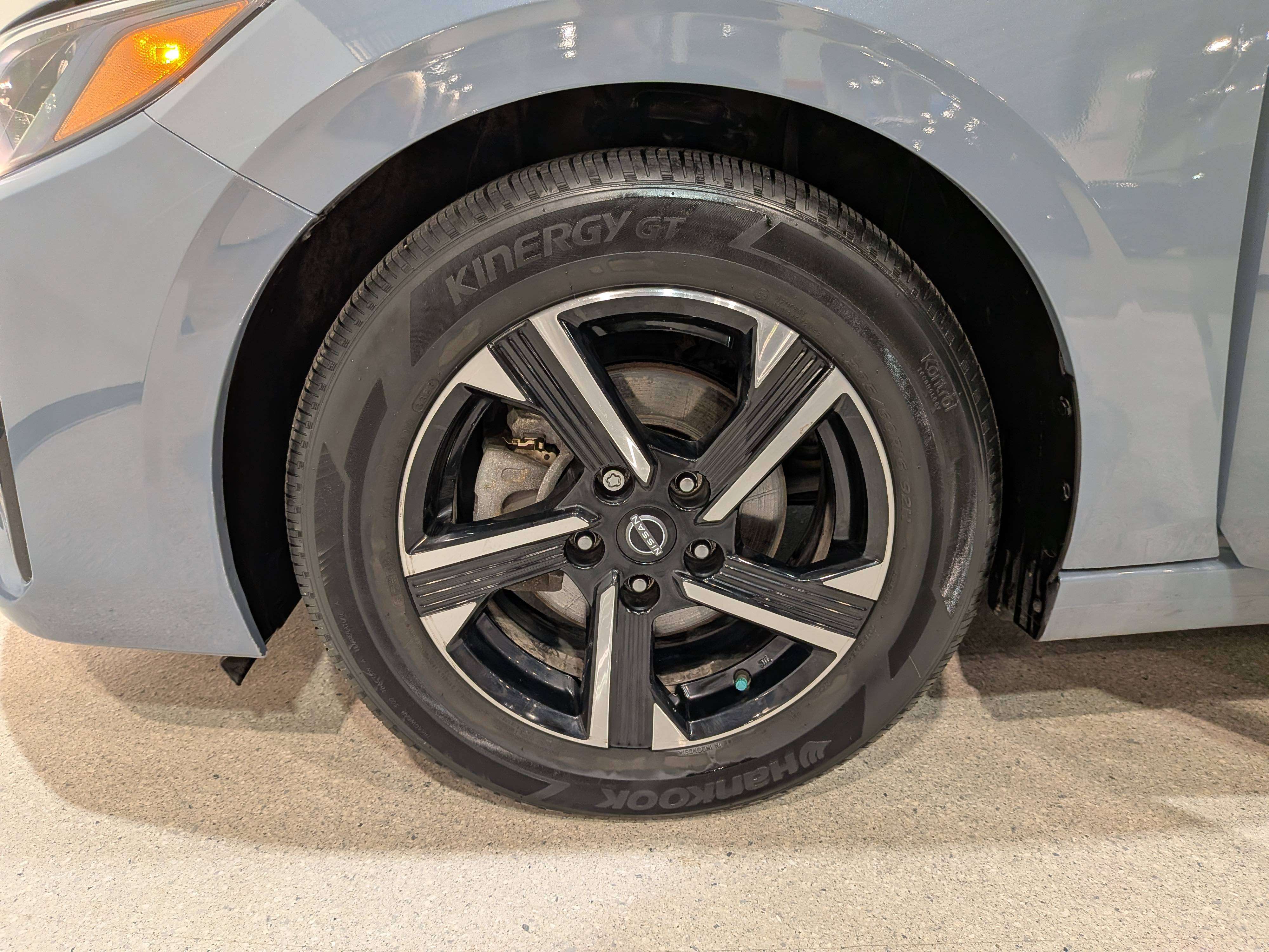 Nissan Sentra 2024